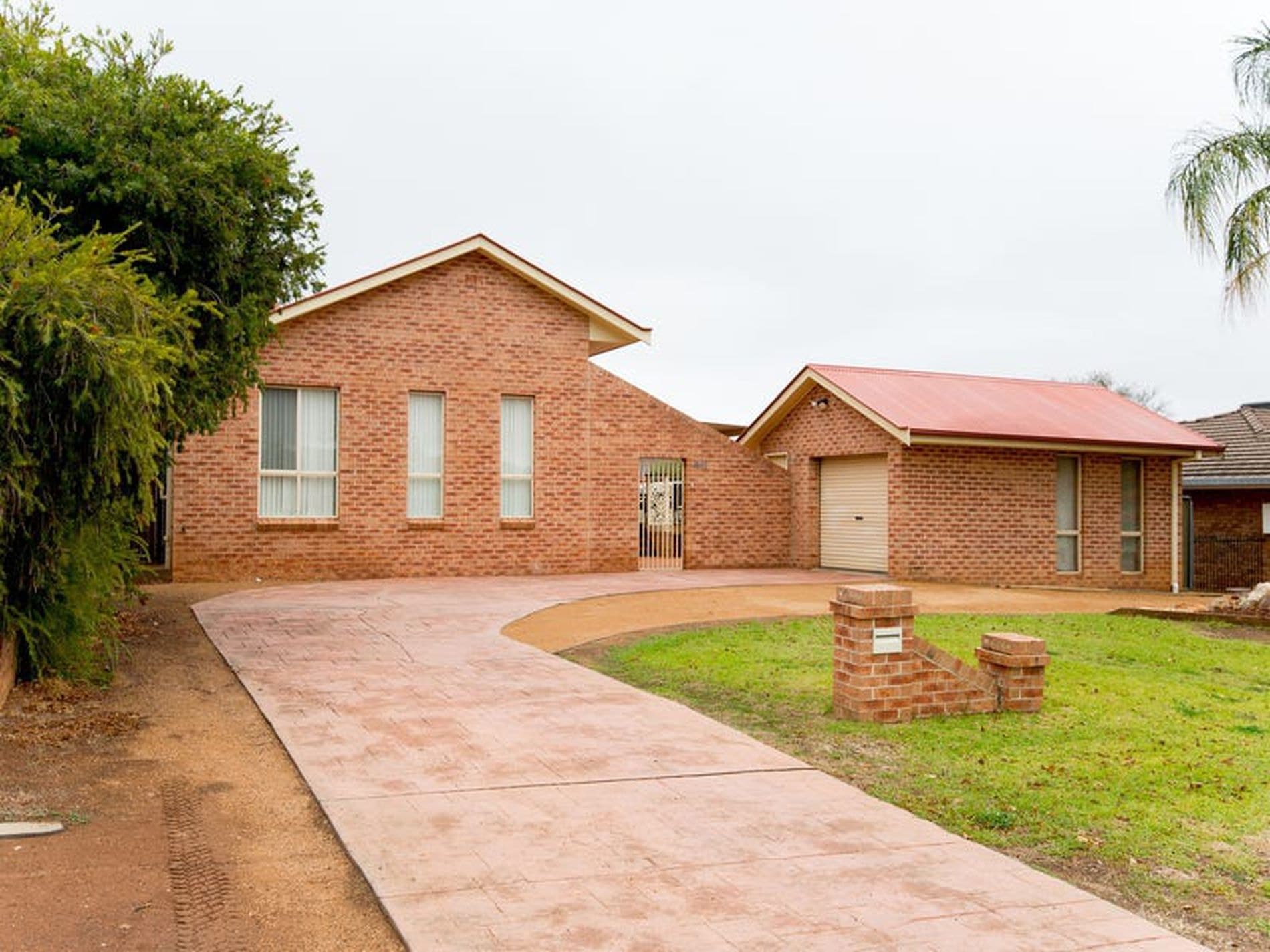48 Murrayfield Drive, Dubbo - Image 1
