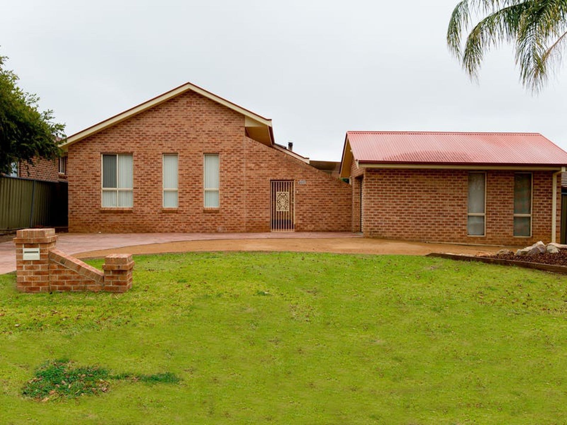 48 Murrayfield Drive, Dubbo - Thumbnail 2