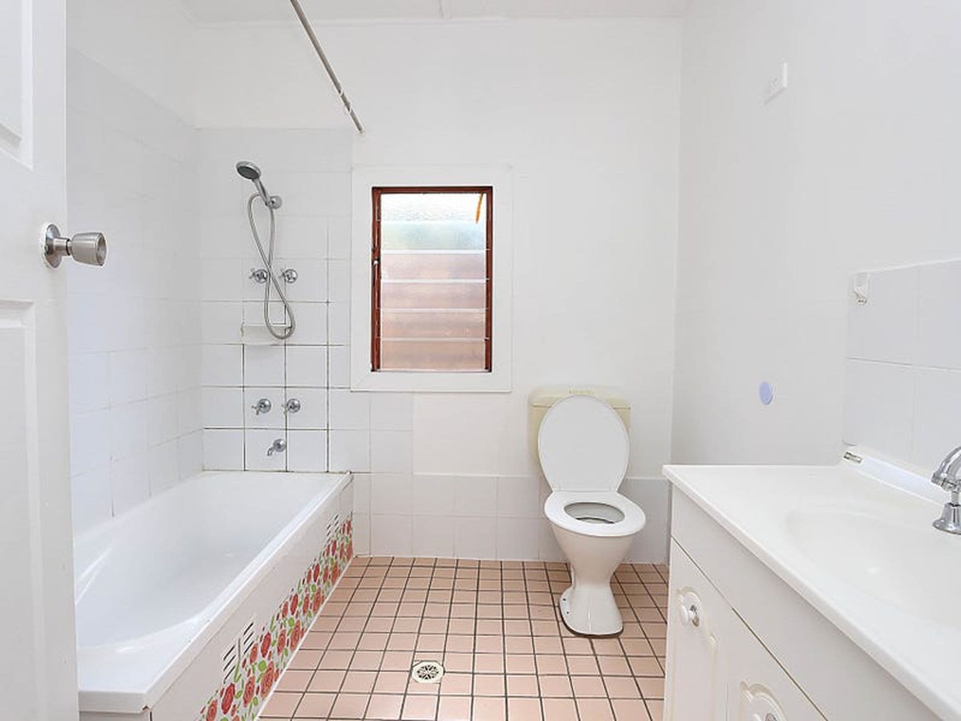 26 McDonald Avenue, Paxton - Thumbnail 5