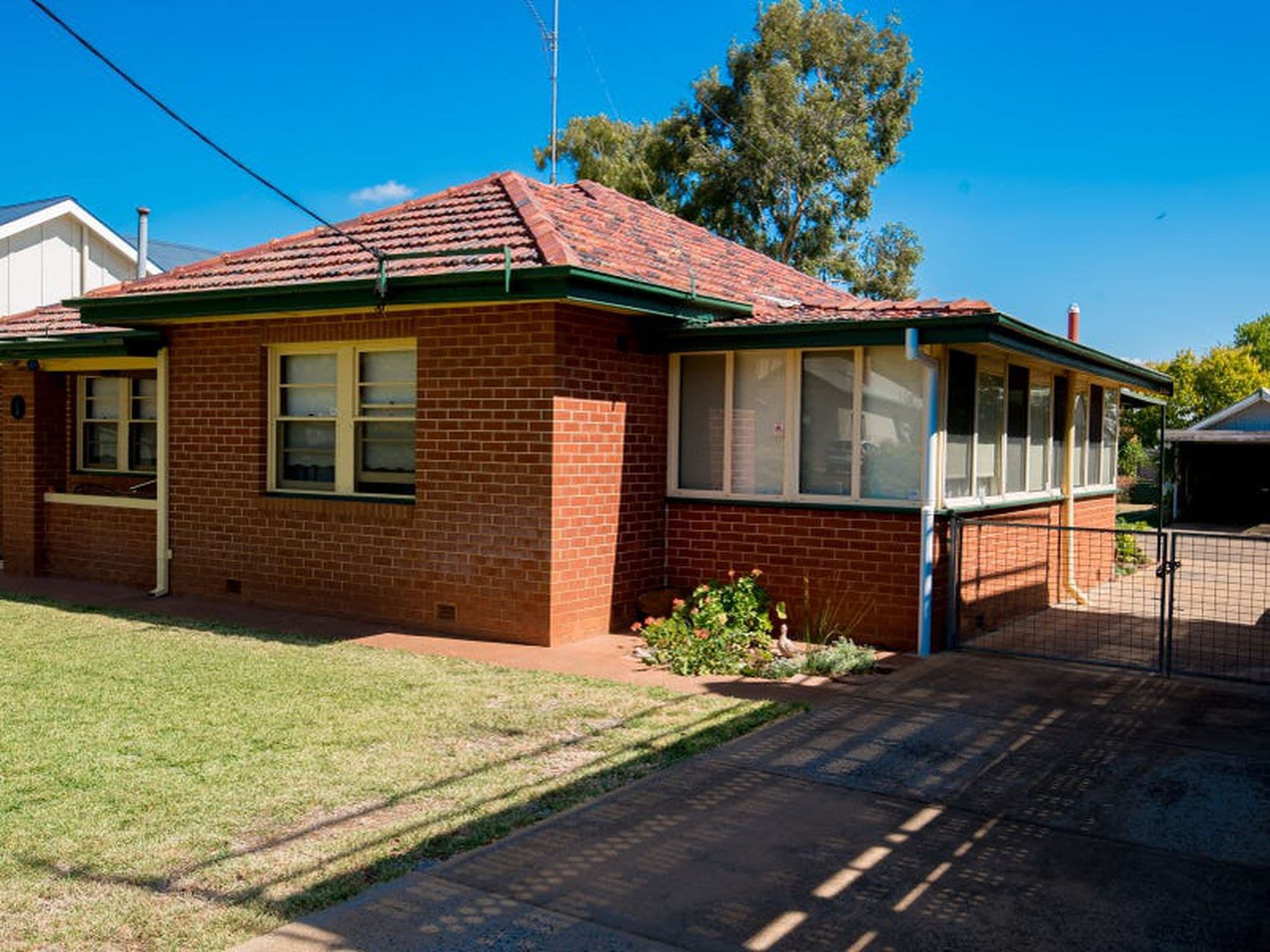 1 George Street, Dubbo - Thumbnail 2