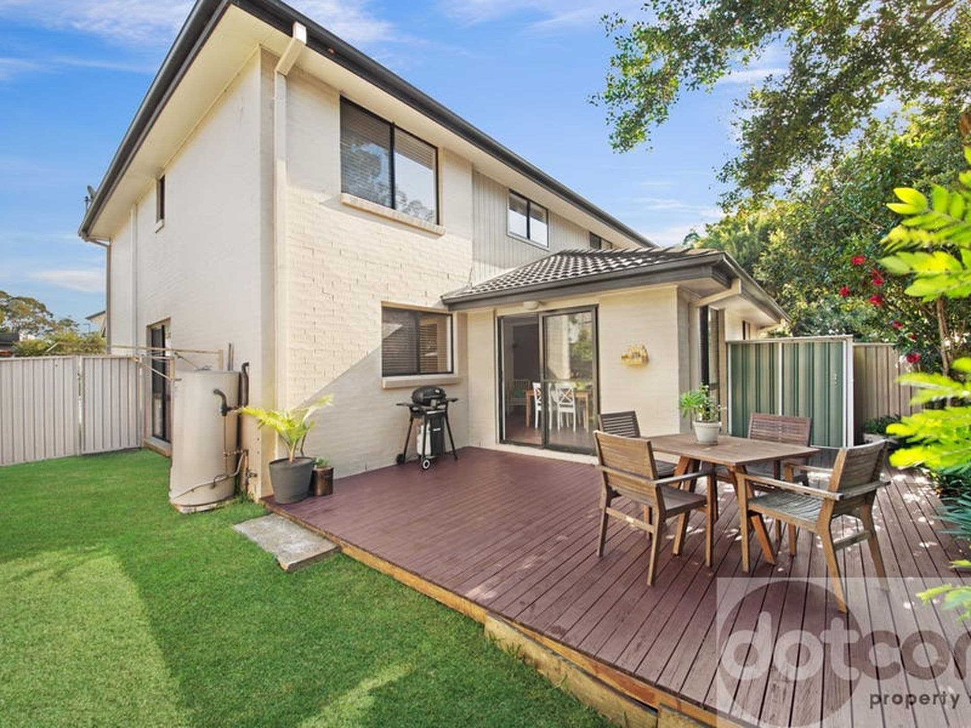 25 / 889 Pacific Highway, Lisarow - Image 1