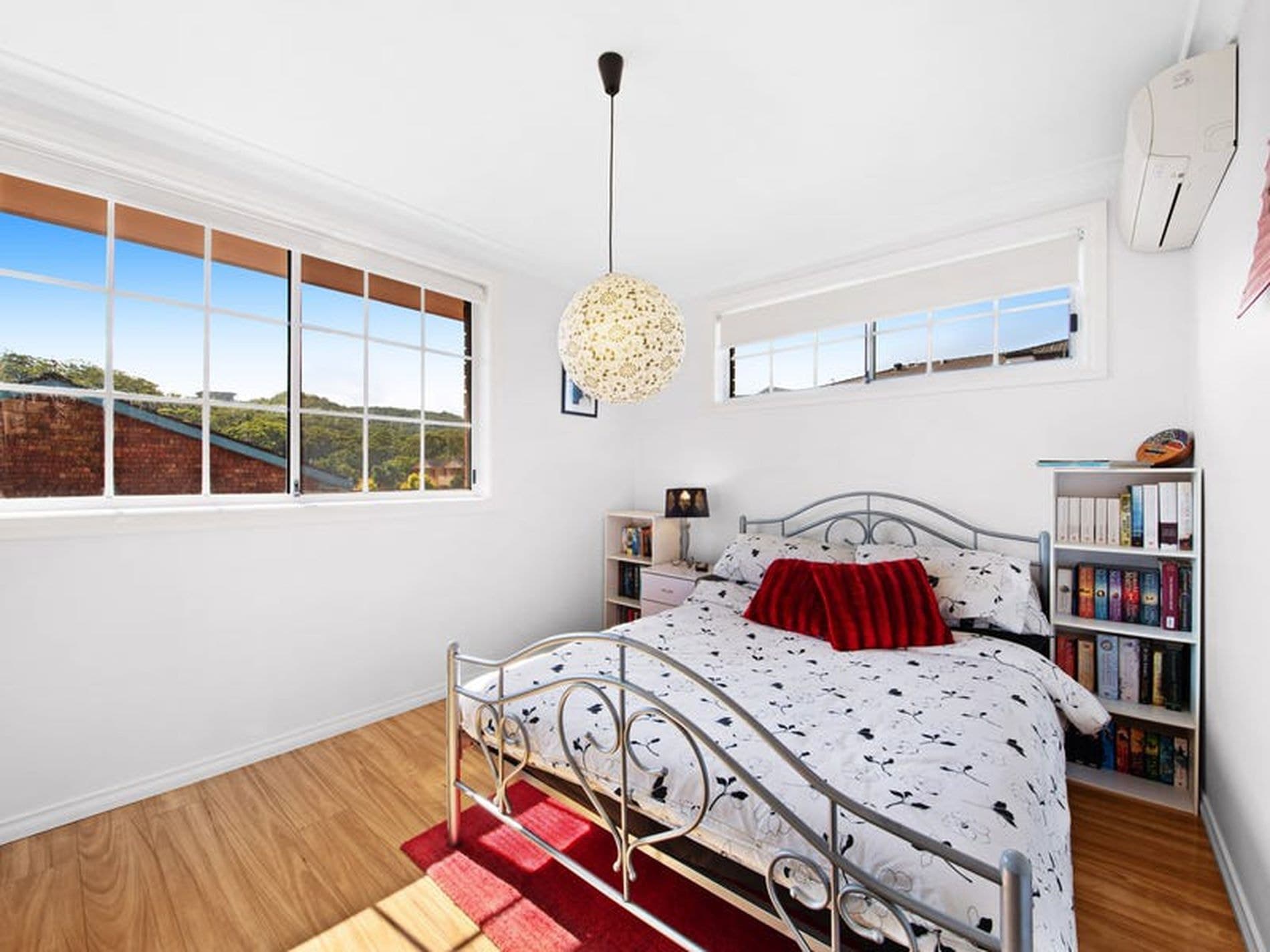 1 / 24 York Street, Point Frederick - Thumbnail 5
