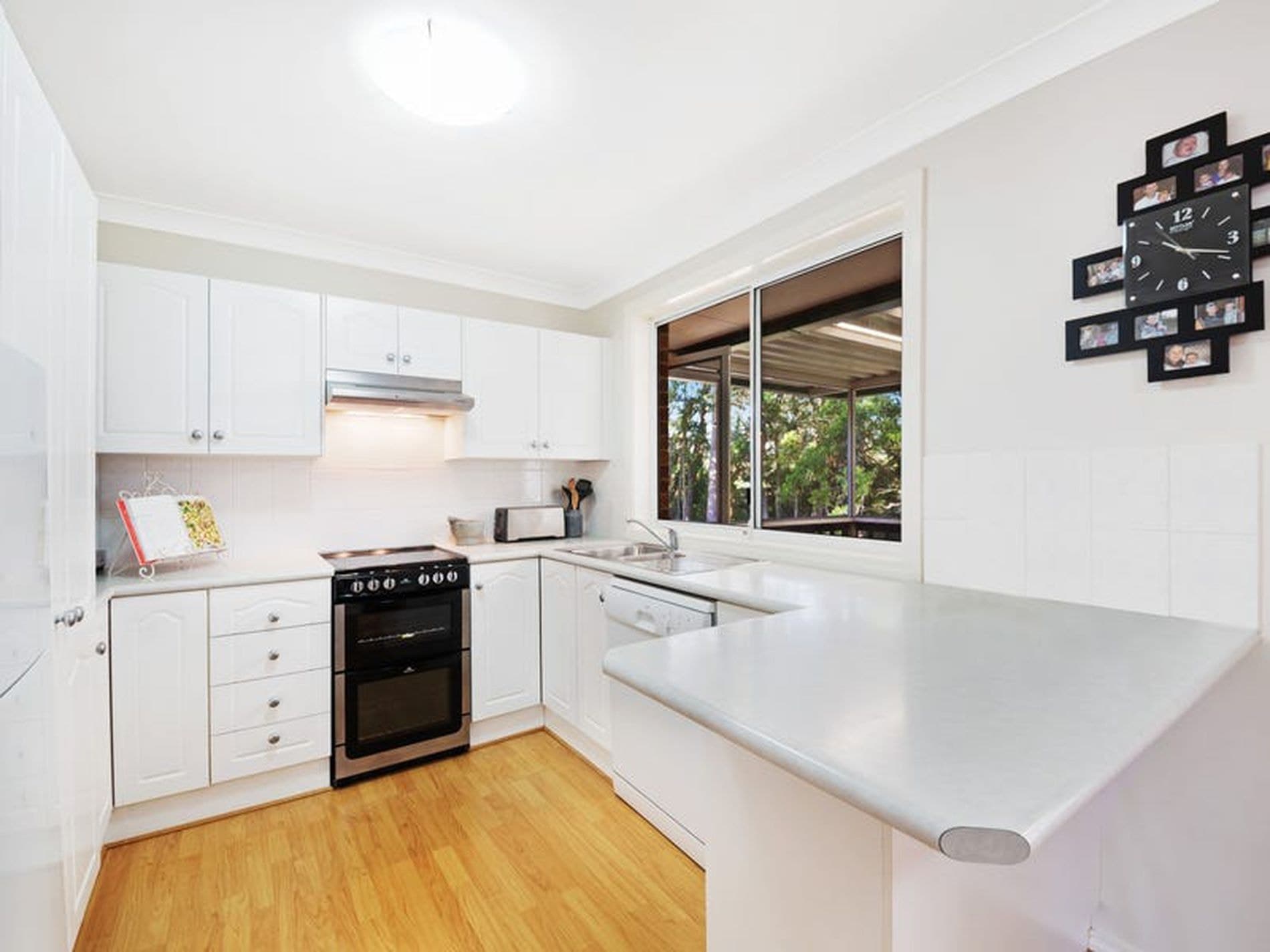 2 / 33 Charles Kay Drive, Terrigal, Terrigal - Thumbnail 3