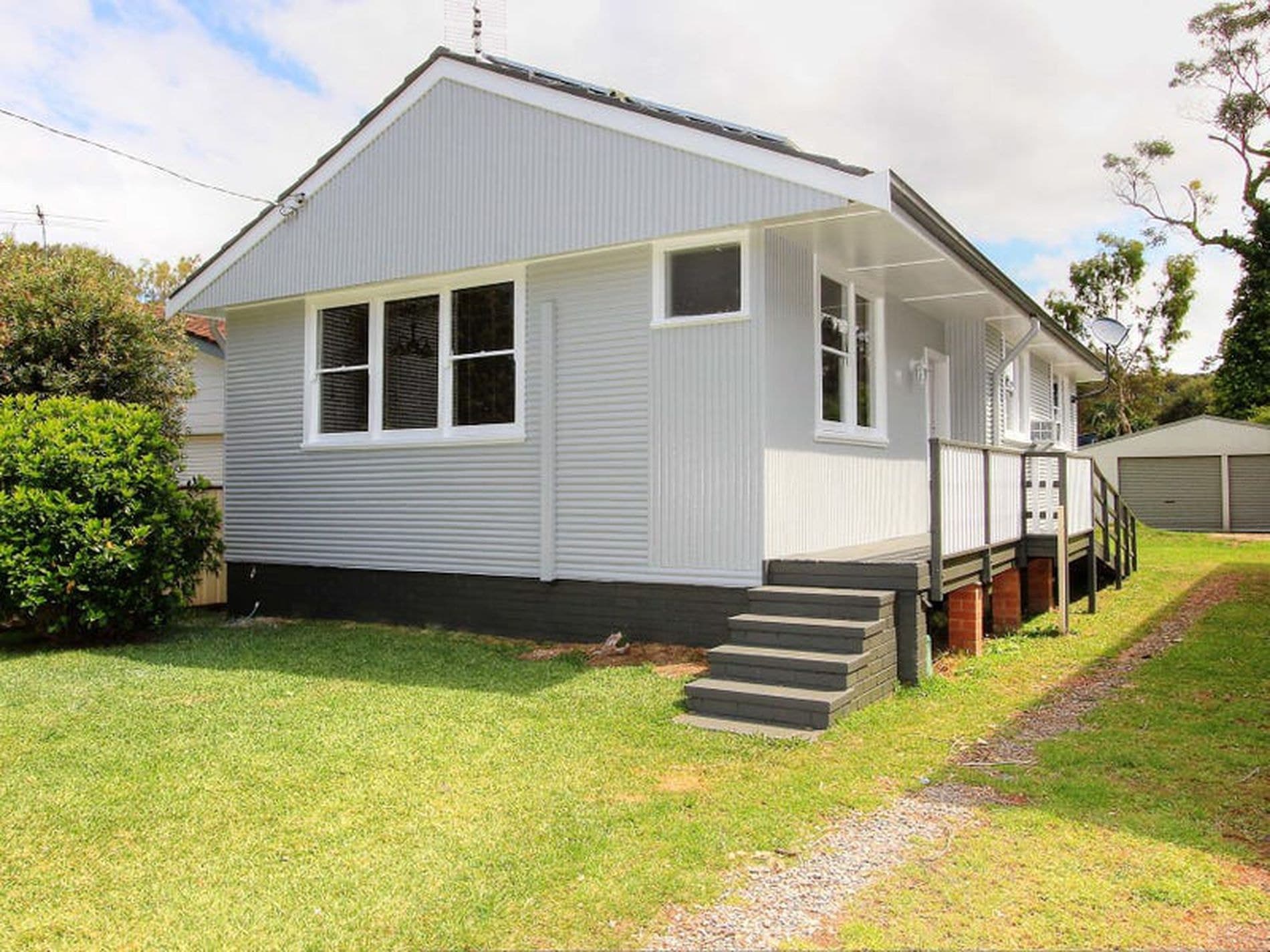 18 Wingfield Street, Windermere Park - Thumbnail 3