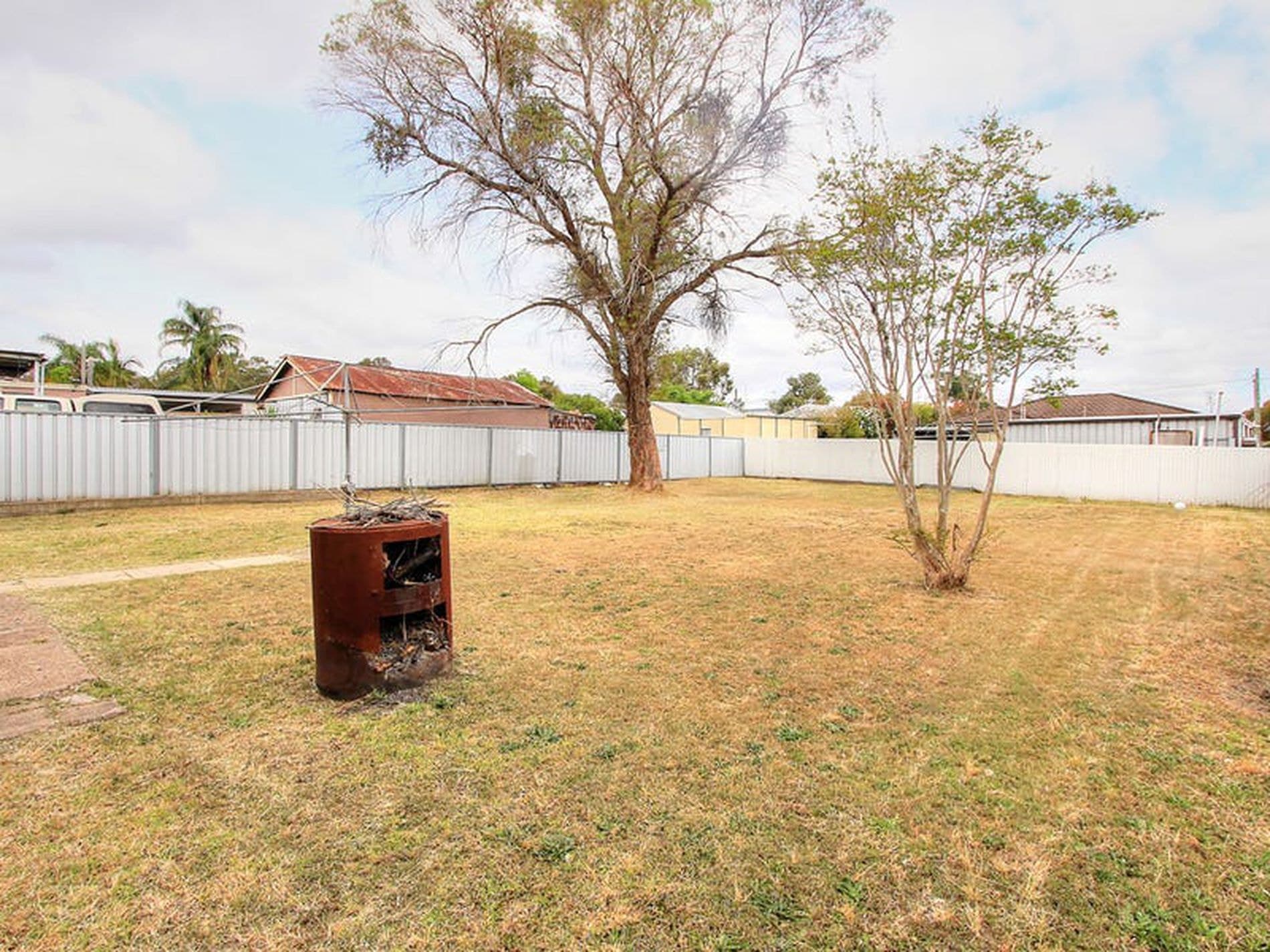 55 Hospital Road, Weston - Thumbnail 3