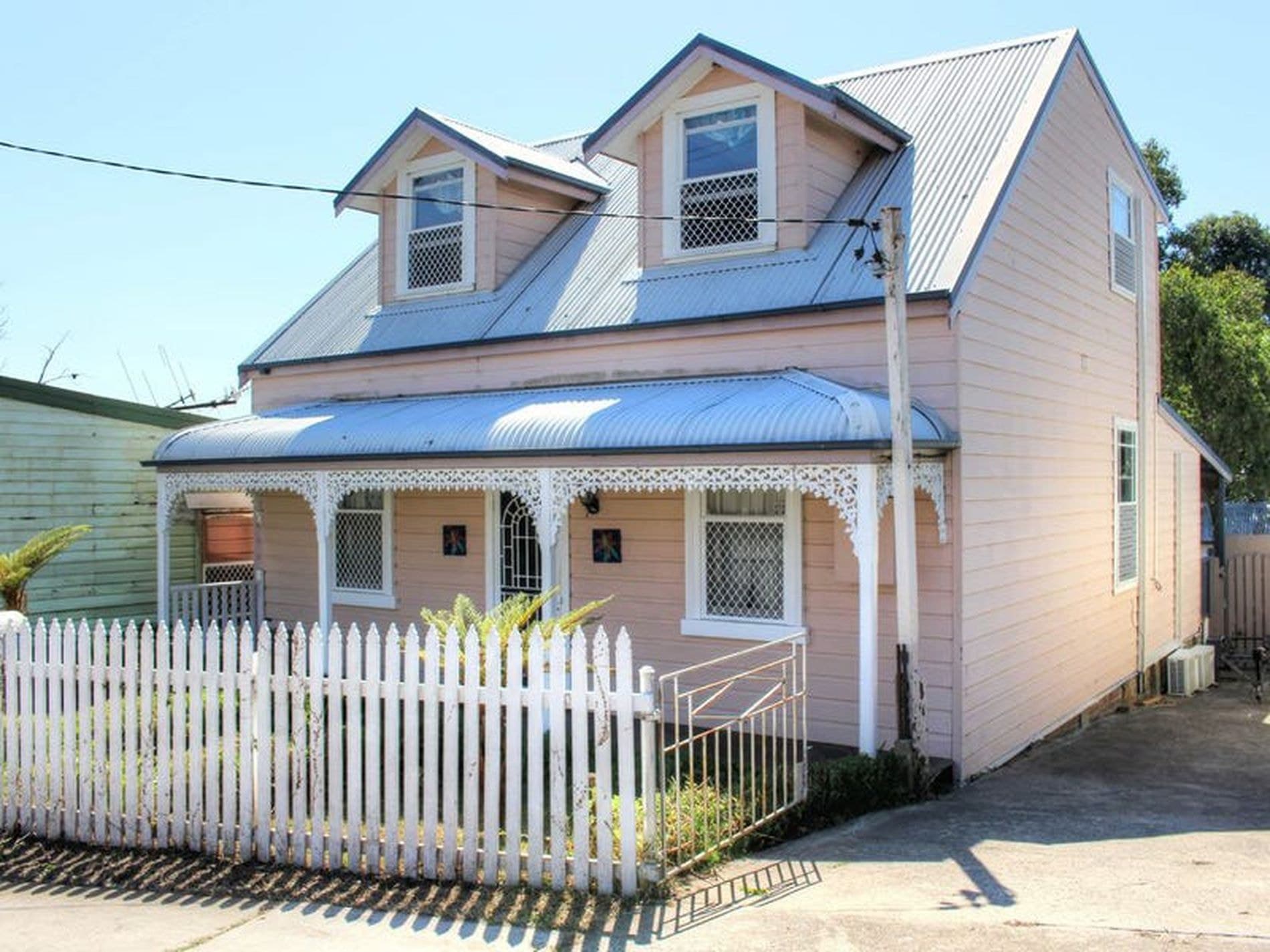 22 Margaret Street, Tighes Hill - Thumbnail 2