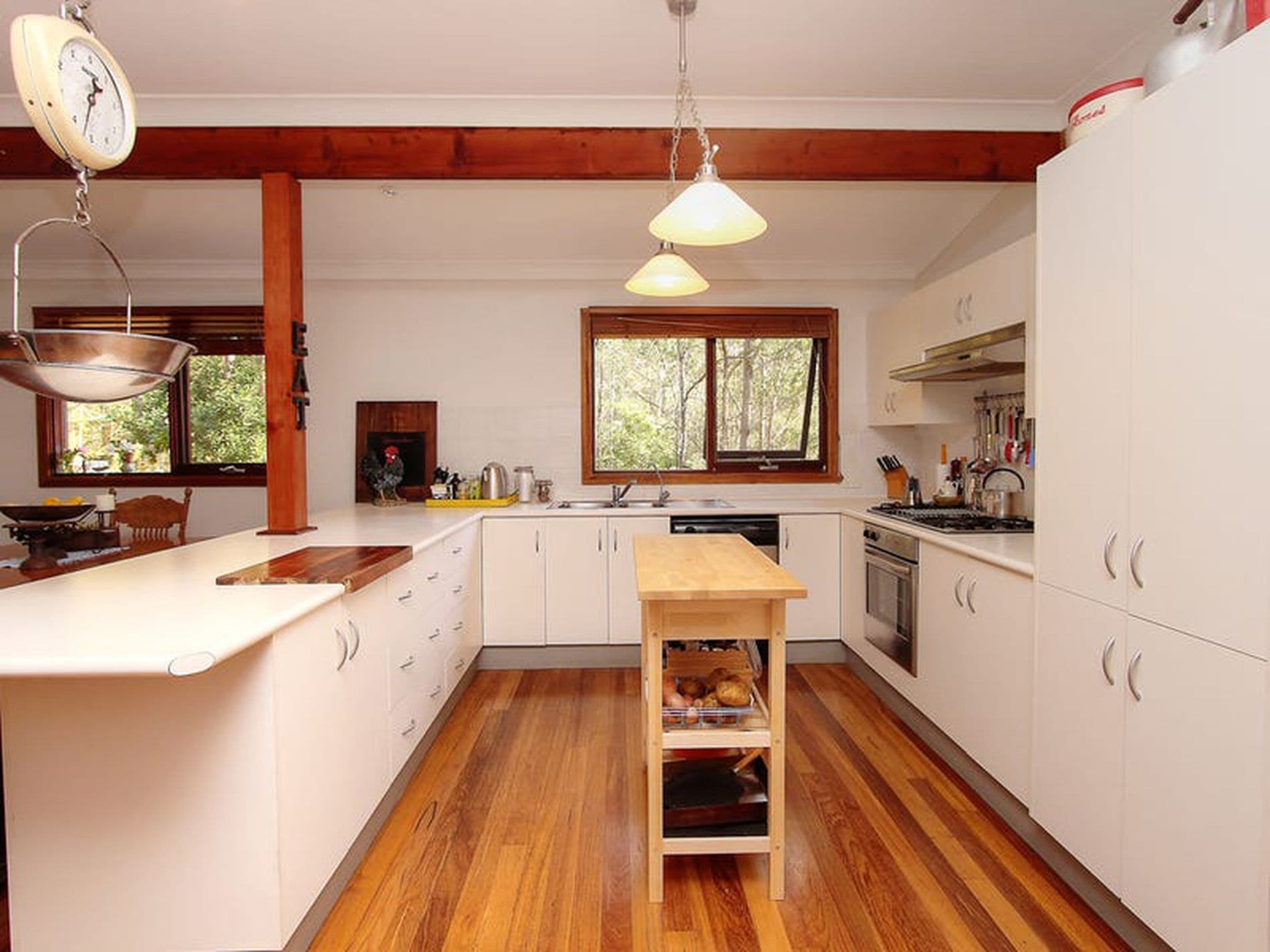 139 Wilkinson Road, Martinsville - Thumbnail 2