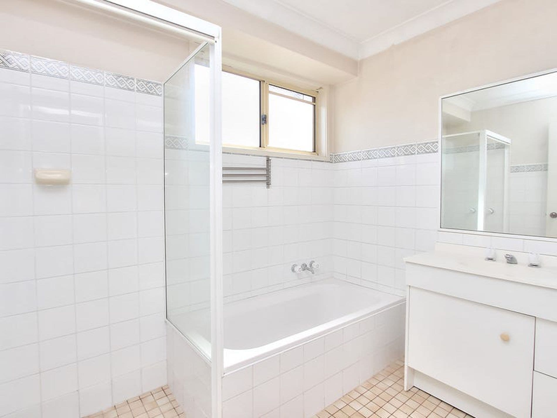 2 / 2 Michael Street, Blackalls Park - Thumbnail 8