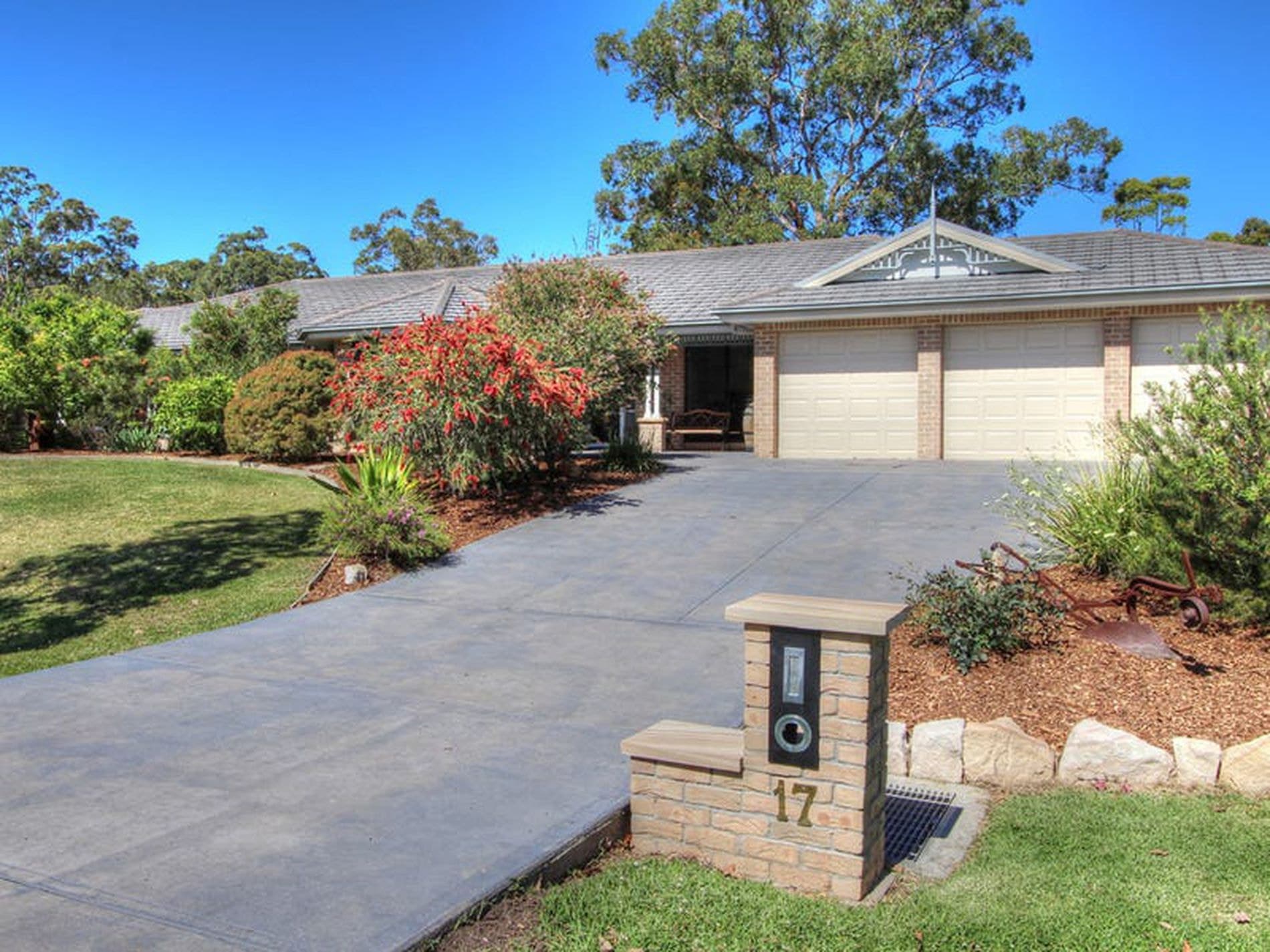 17 Scribbly Gum Crescent, Cooranbong - Image 1