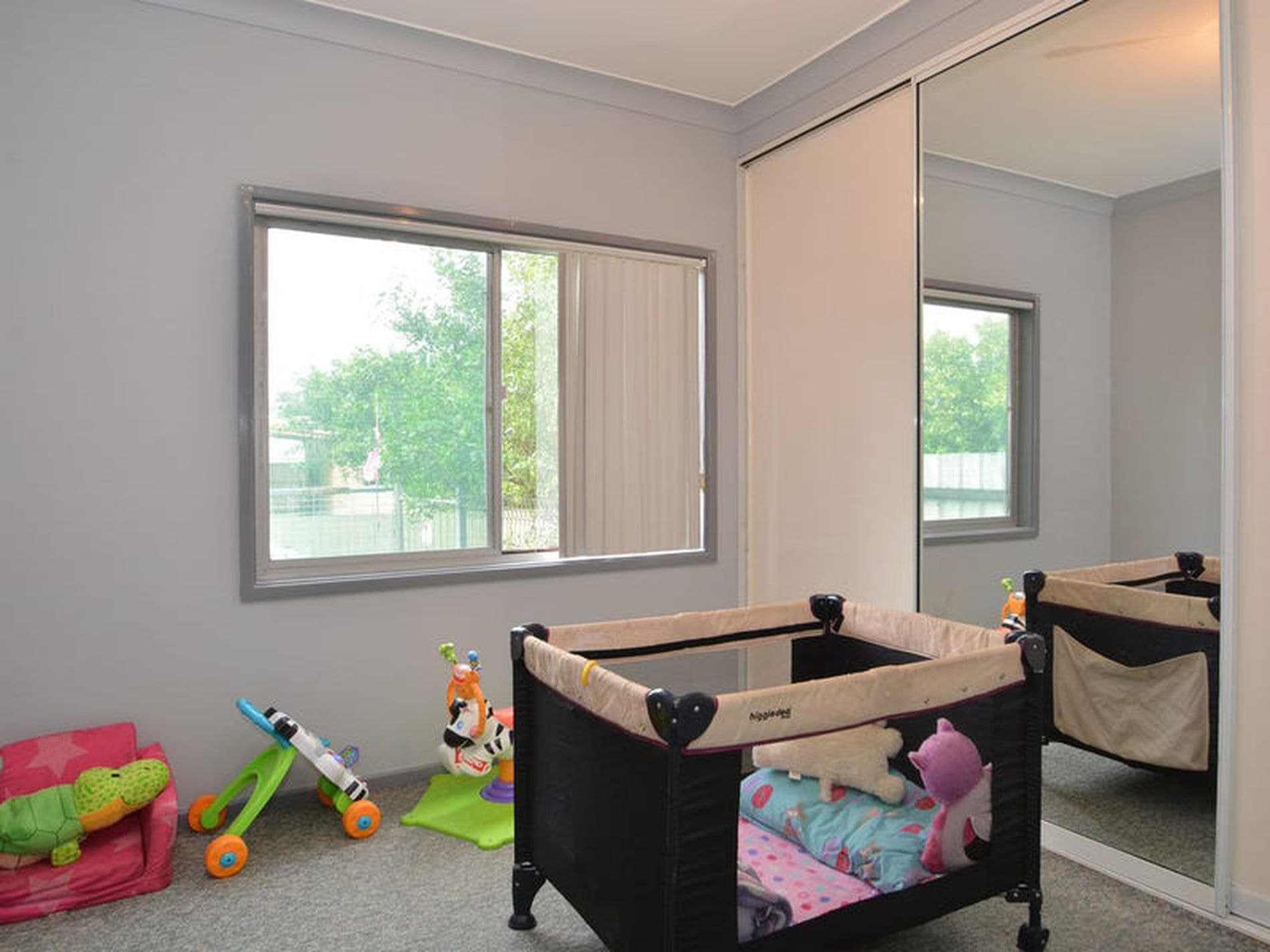 5 First Street, Weston - Thumbnail 7