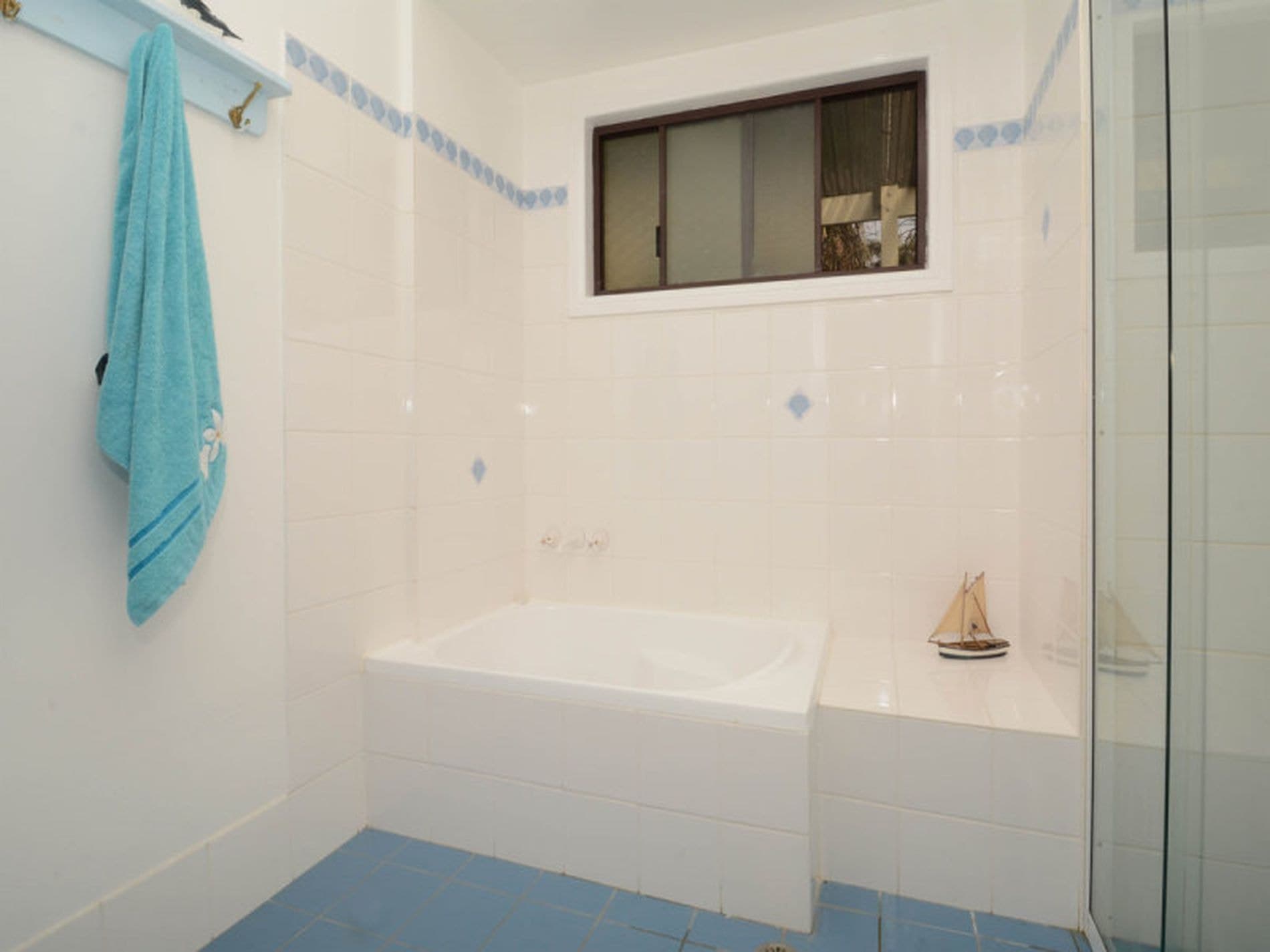 27 Gemini Avenue, Elermore Vale - Thumbnail 7