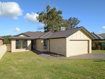 86 Joseph Sheen Drive, Raymond Terrace - Image 1