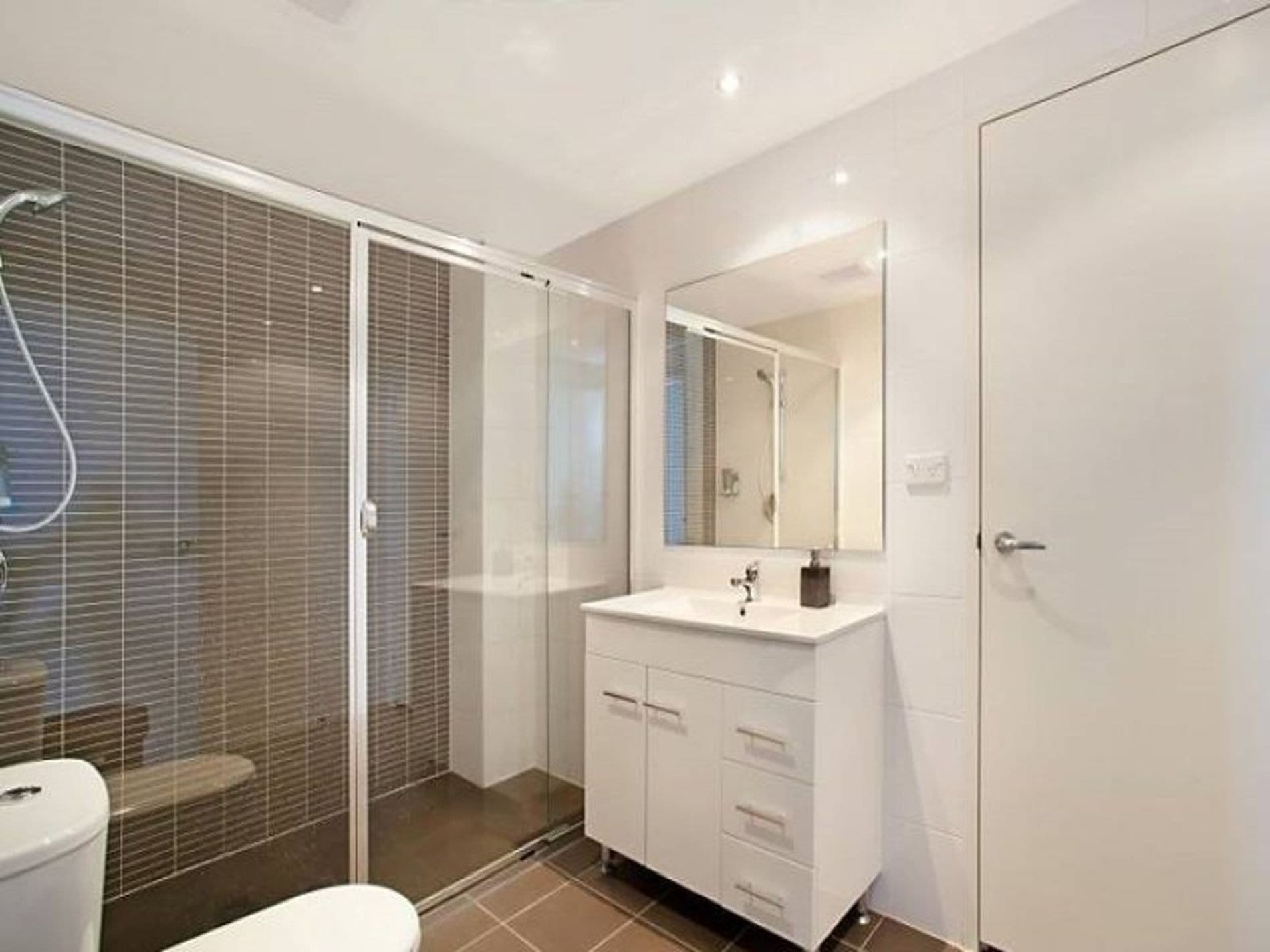 505 / 38 Smart Street, Charlestown, Charlestown - Thumbnail 6