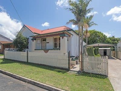 3 Smart Street, Waratah - Image 1