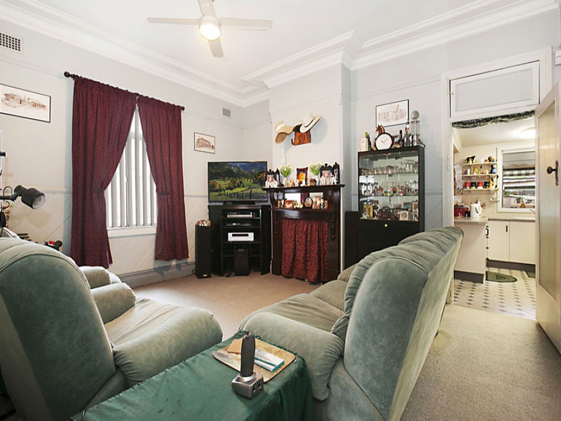 9 Hubbard Street, Islington, Islington - Thumbnail 2