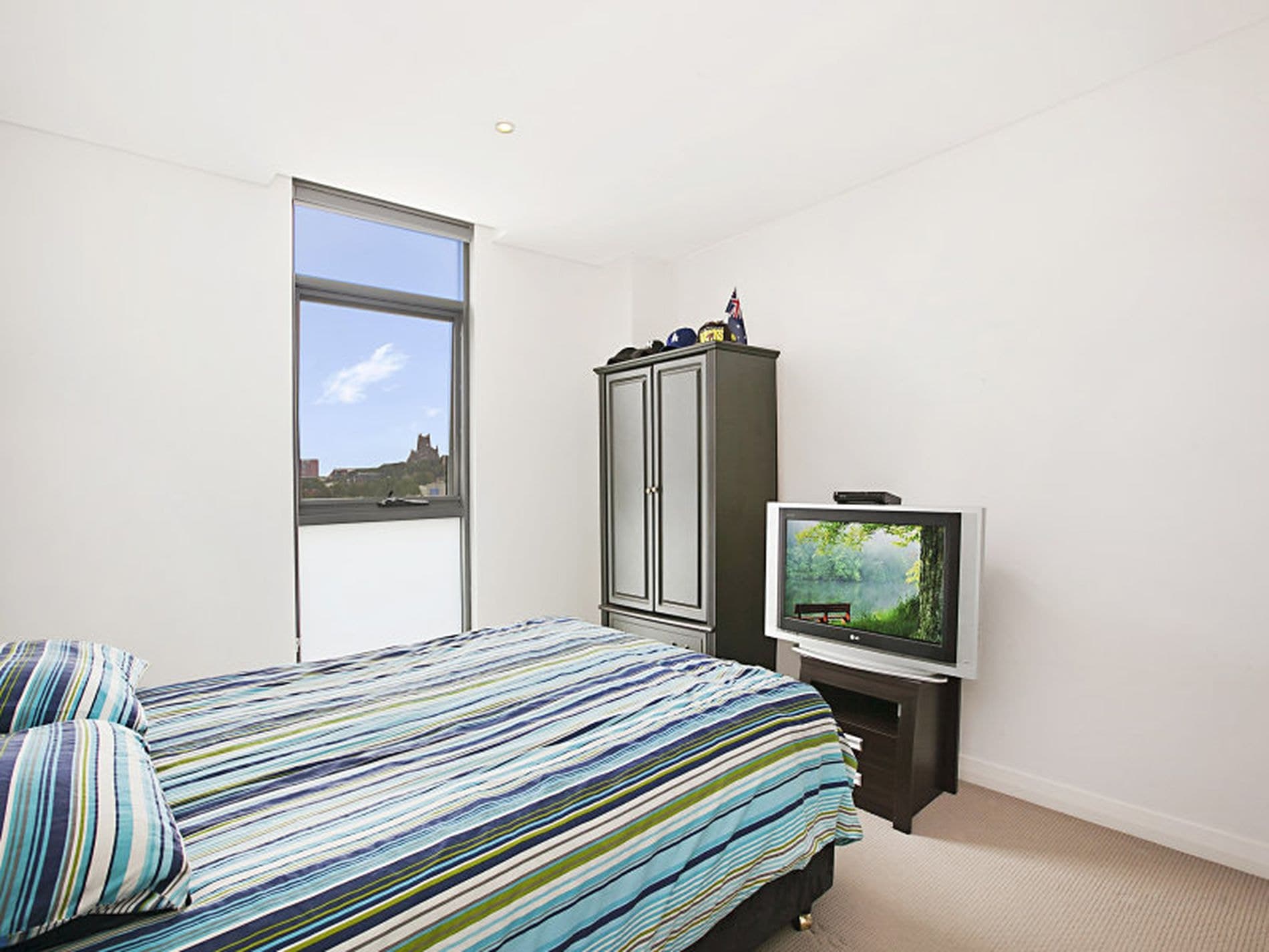 604 / 335 Wharf Rd, Newcastle - Thumbnail 8