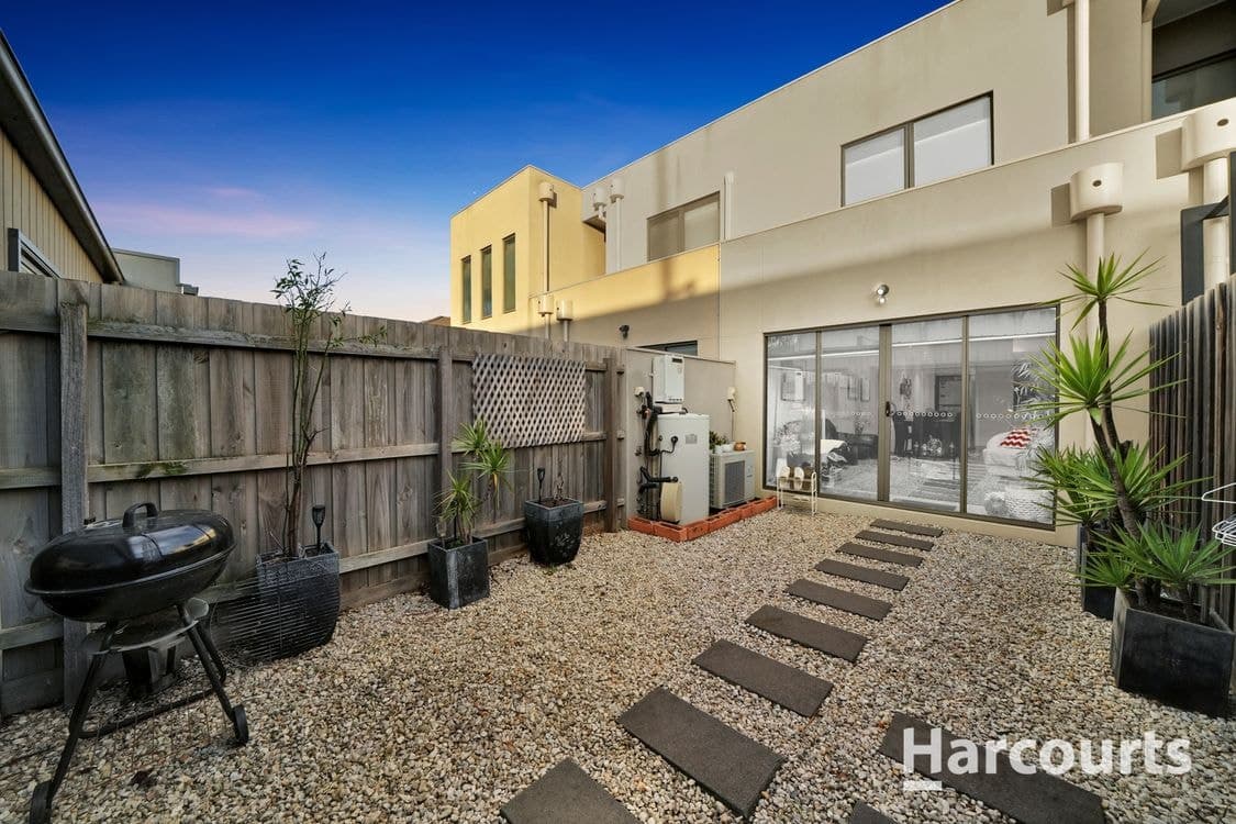 93 Campaspe Way, POINT COOK, VIC 3030, Point Cook - Thumbnail 5