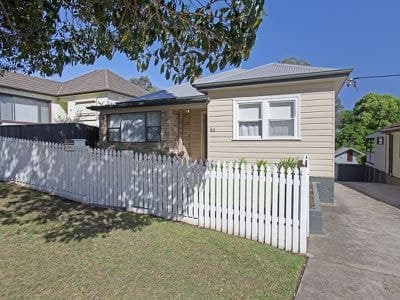 82 Lowry Street, Cardiff - Image 1
