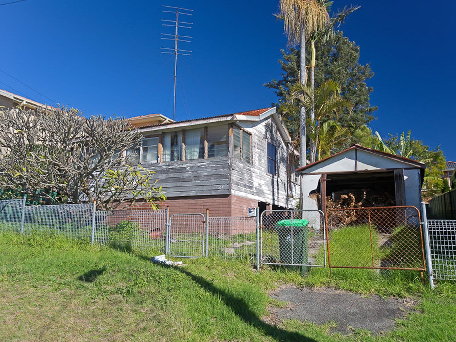 27 James Street, Warners Bay, Warners Bay - Image 1