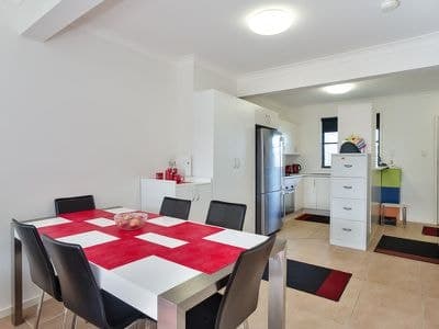 4 Croft Street, Wickham - Image 1