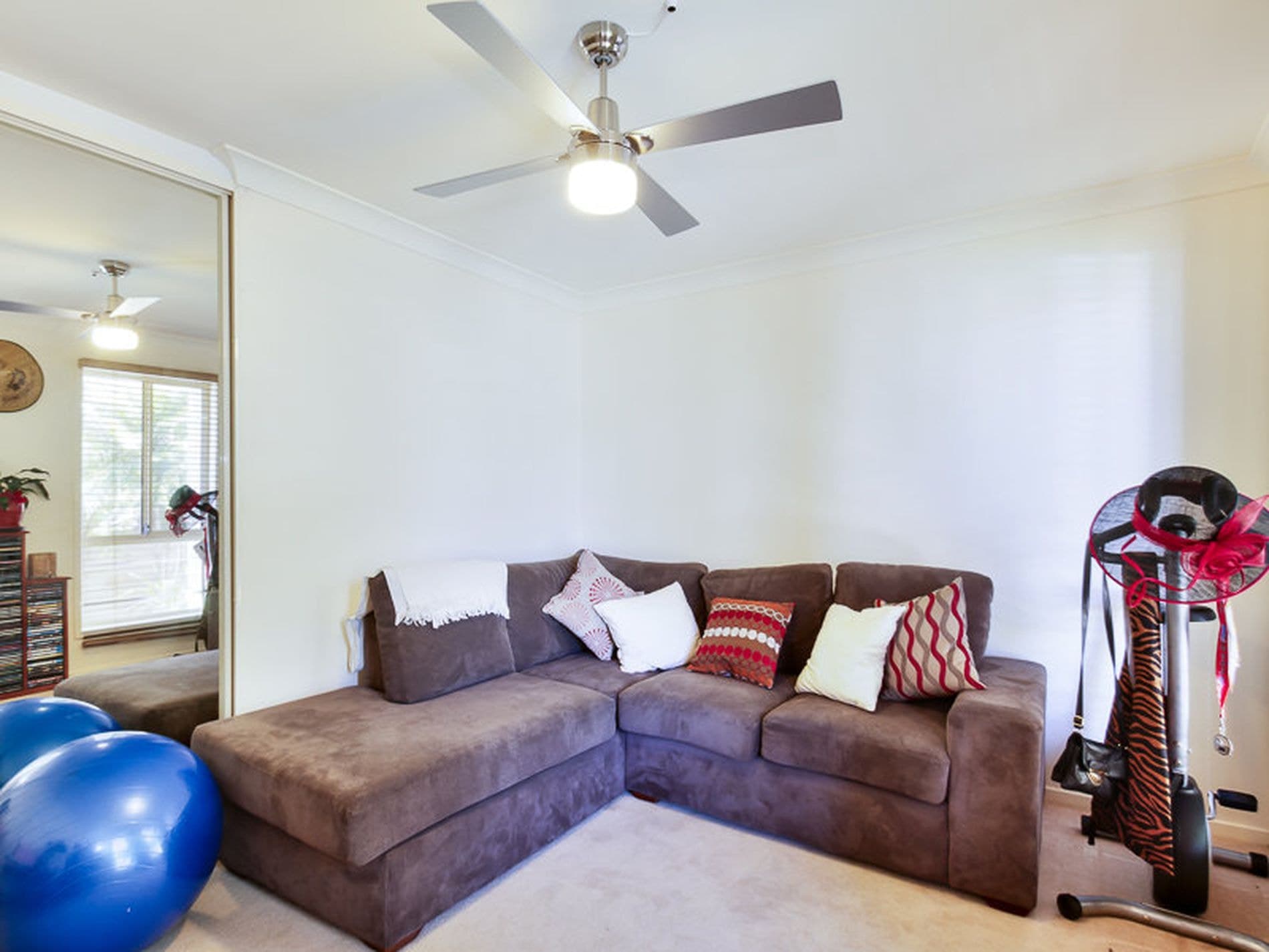 7 Libertas Rd, Cameron Park, Cameron Park - Thumbnail 3