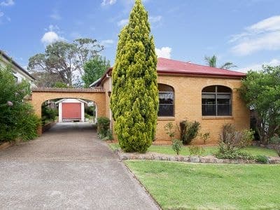 15 Burke Place, Birmingham Gardens - Image 1