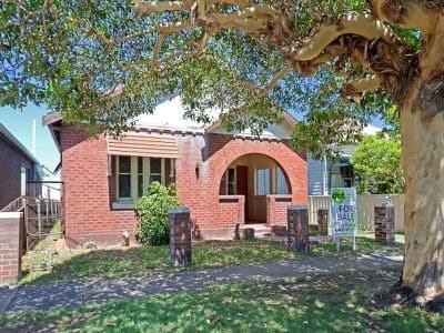 31 Henson Ave, Mayfield East - Image 1