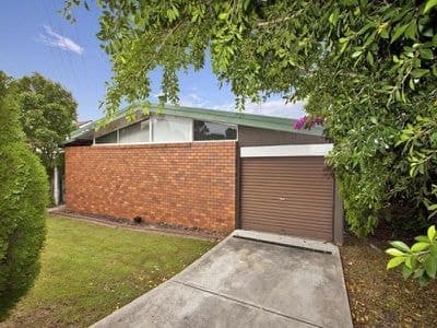 9 University Drive, Waratah West - Image 1