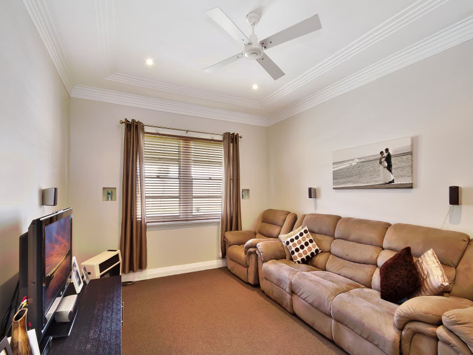 1 Adrian Street, Mayfield West, Mayfield West - Thumbnail 2
