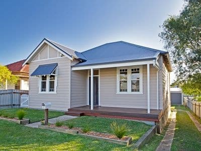 7 Murray Square, Mayfield - Image 1