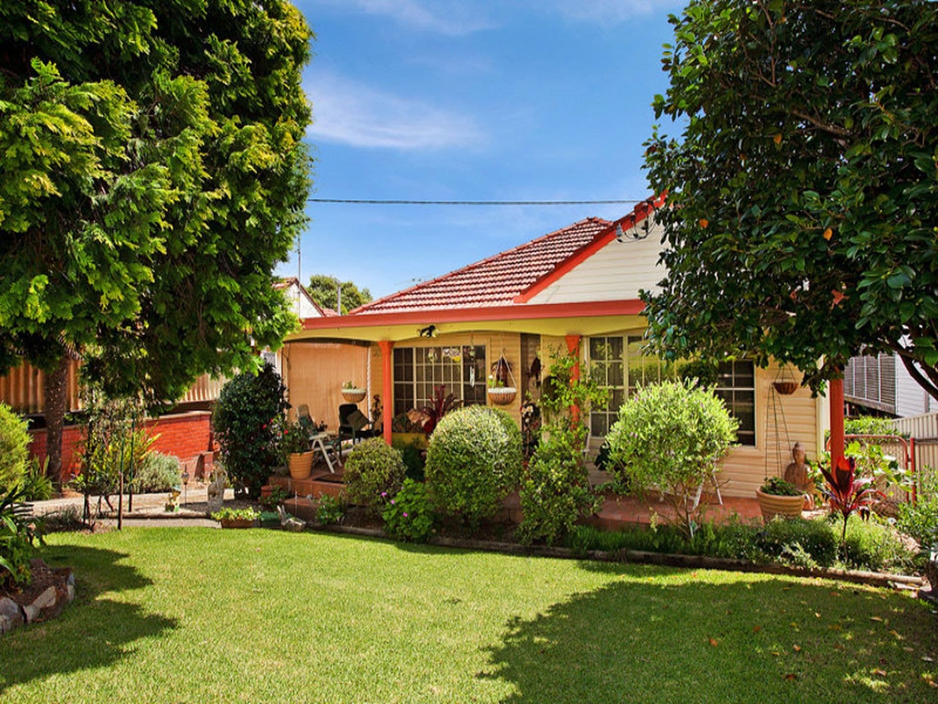 7 Kendall Street, Charlestown, Charlestown - Thumbnail 3