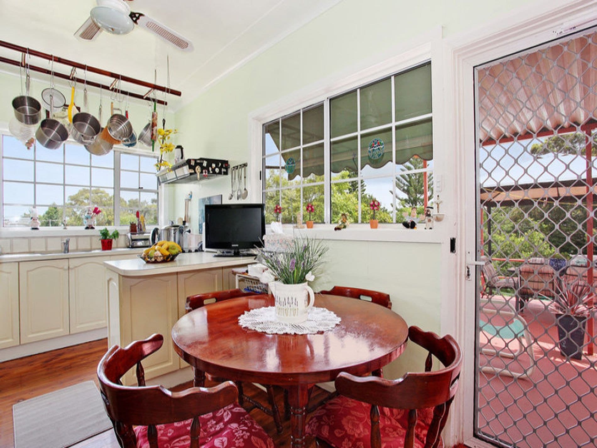 7 Kendall Street, Charlestown, Charlestown - Thumbnail 6