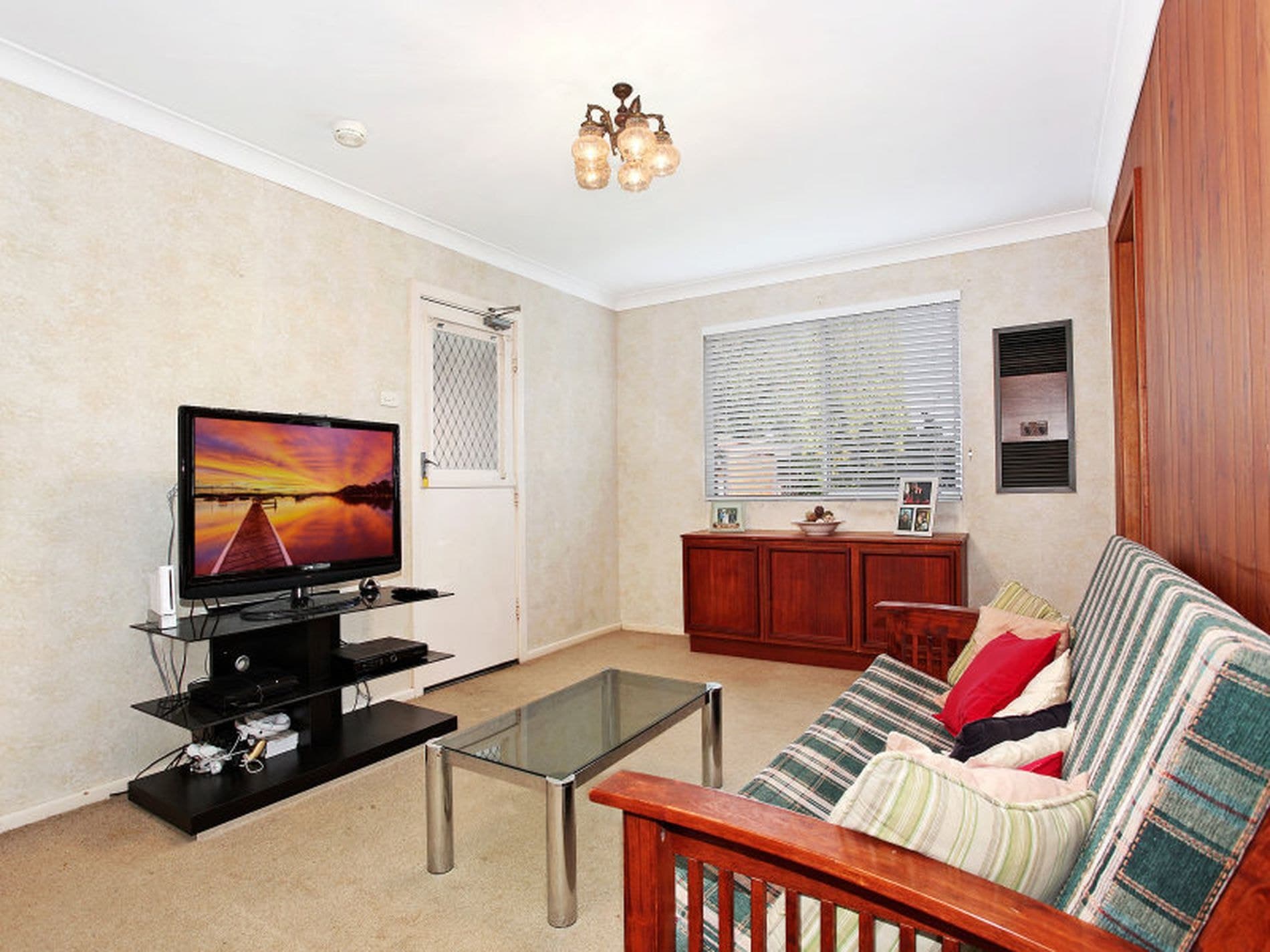 15 Hughes Street, Birmingham Gardens, Birmingham Gardens - Thumbnail 4