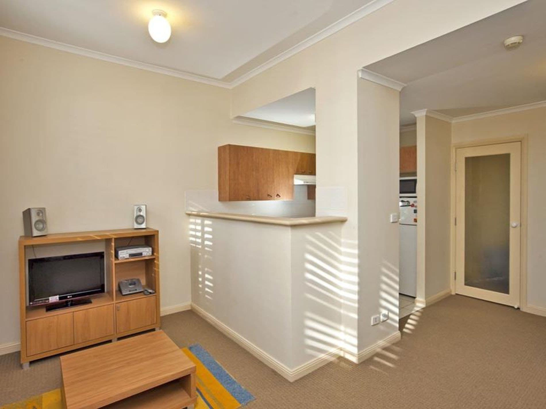 103 / 8 King Street, Newcastle, Newcastle - Thumbnail 2