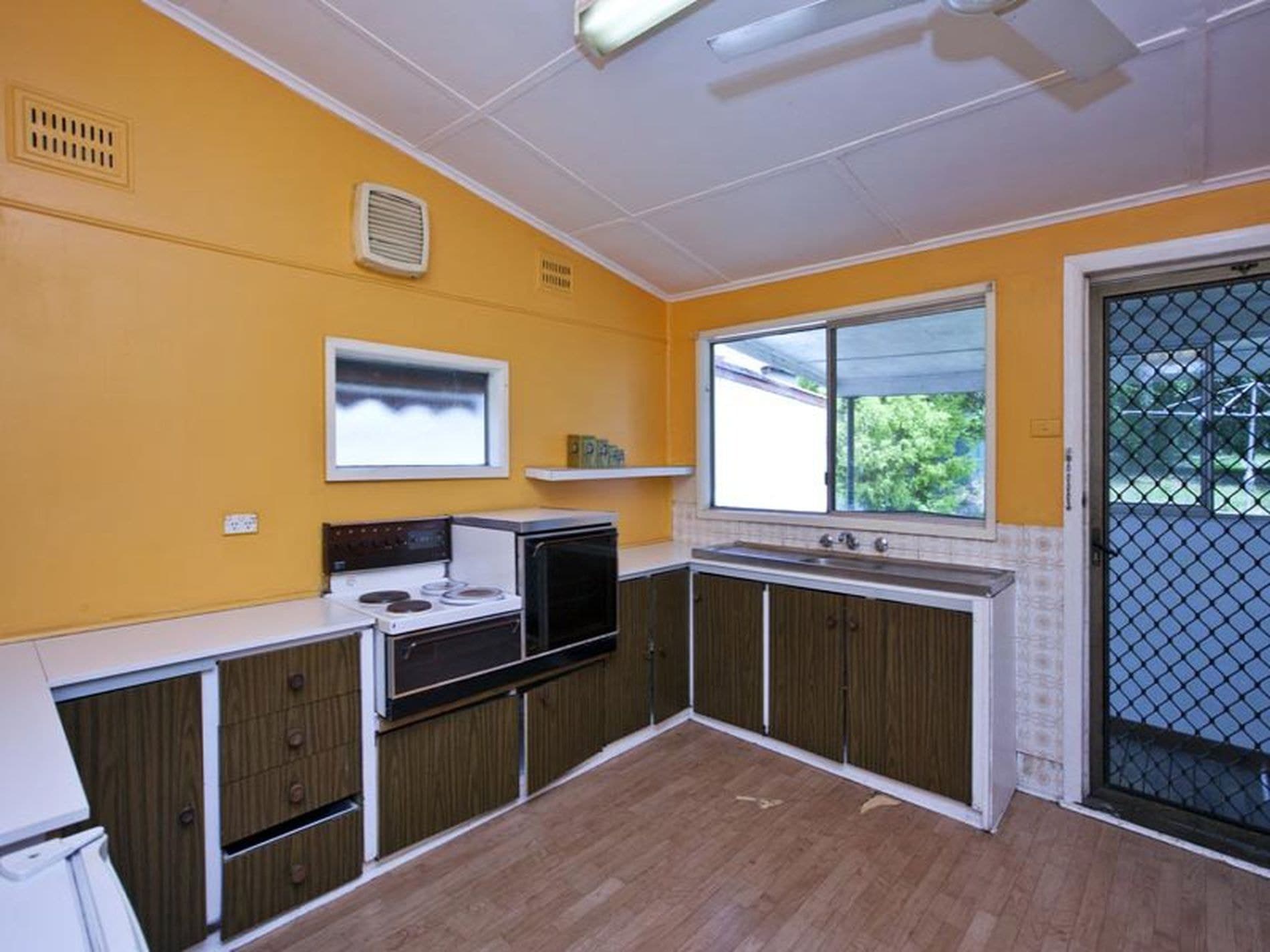 13 Martindale Street, Wallsend, Wallsend - Thumbnail 2