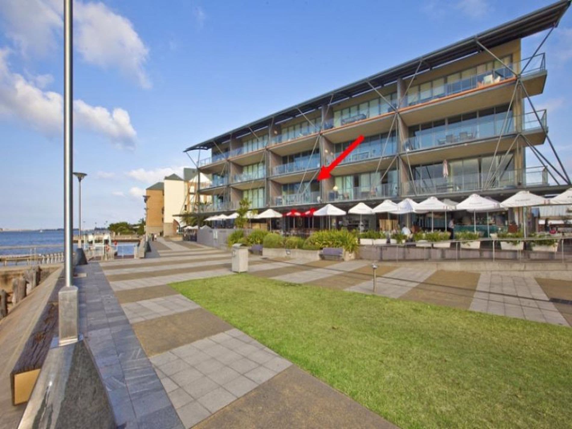 103 / 1 Honeysuckle Drive, Newcastle, Newcastle - Thumbnail 3