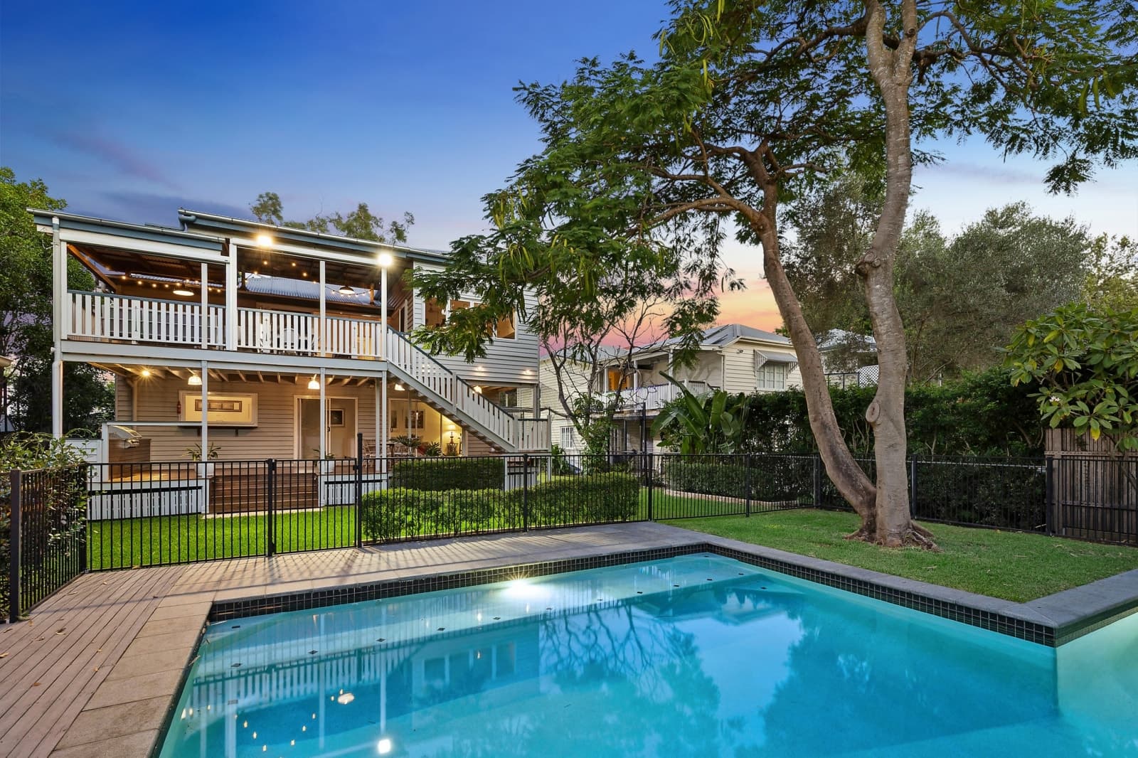 32 Barker Street,East Brisbane, East Brisbane - Thumbnail 2
