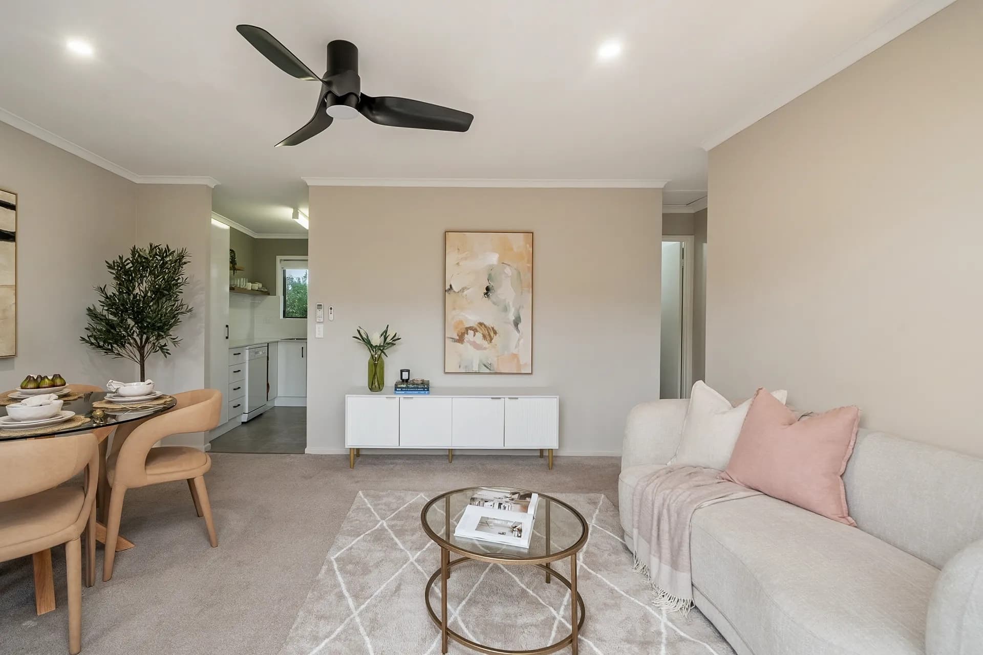 6/137 Prince Edward Parade, Scarborough, QLD, Scarborough - Image 1