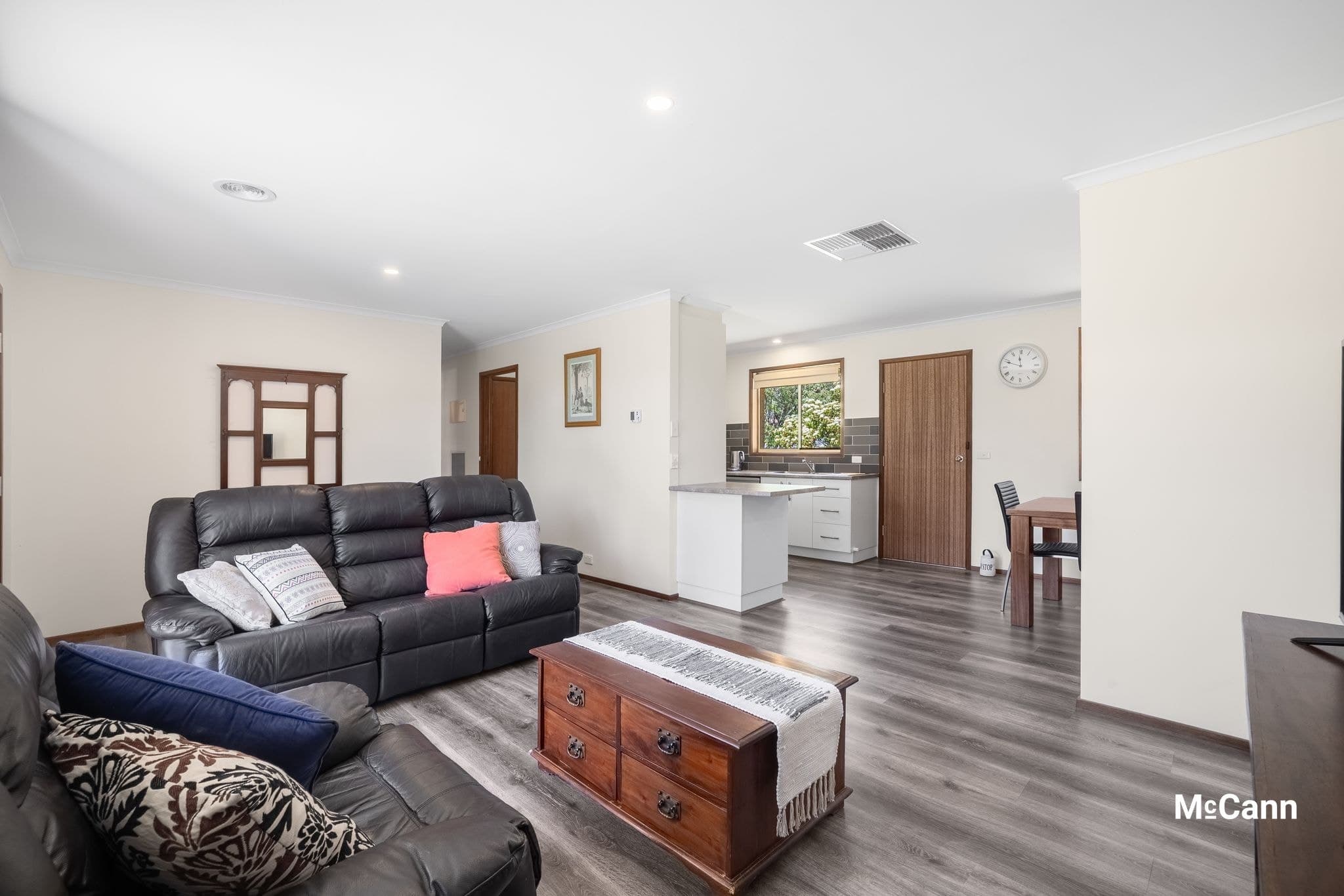 1, 17 Forlonge Street, Wanniassa ACT 2903, Wanniassa - Thumbnail 3