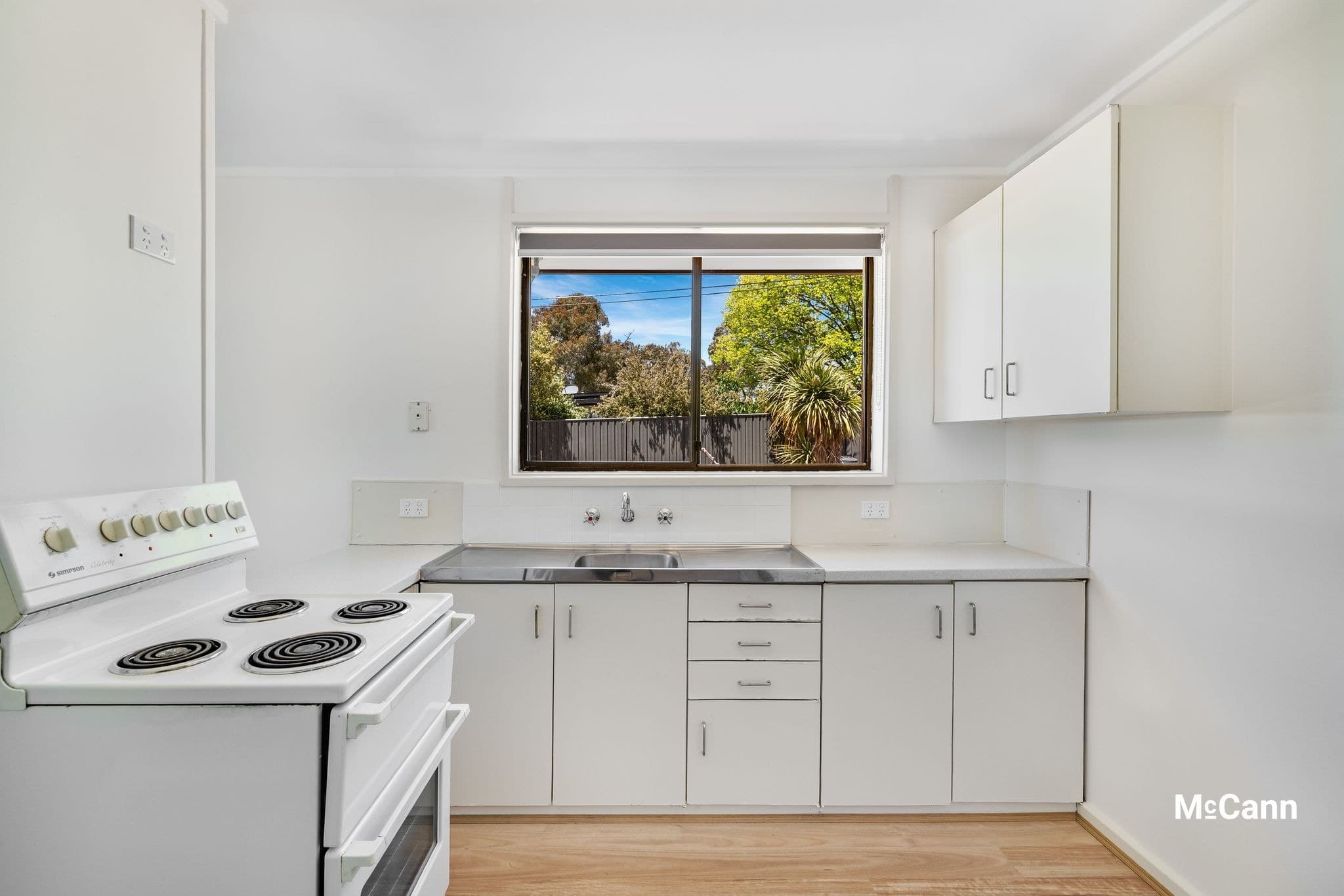 16 Habgood Place, Kambah ACT 2902, Kambah - Thumbnail 4