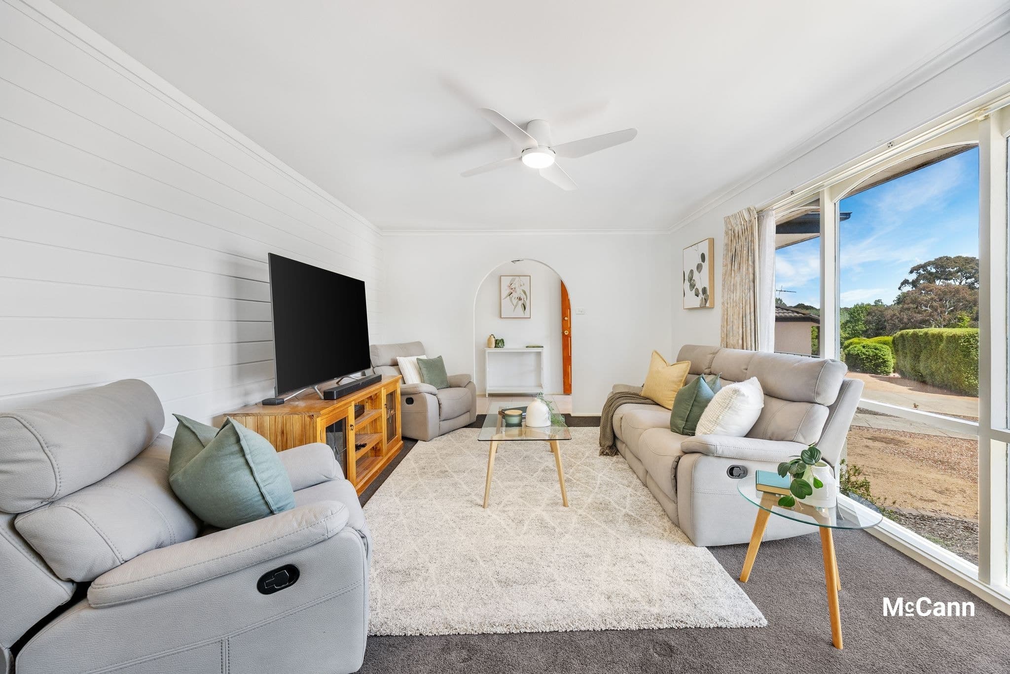 8 Humffray Street, Wanniassa ACT 2903, Wanniassa - Thumbnail 3