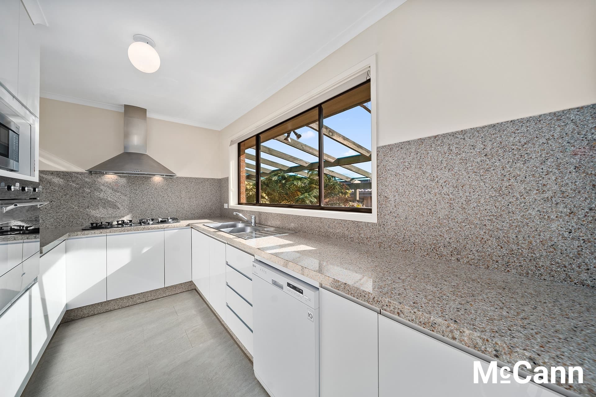 15 Wedgwood Close, Chisholm ACT 2905, Chisholm - Thumbnail 3