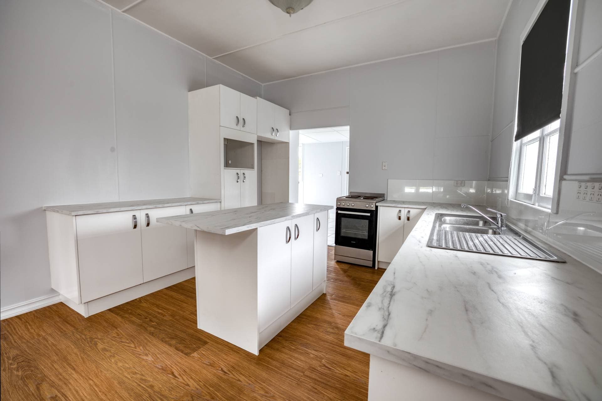 16 Unumgar St, Woodenbong - Thumbnail 2