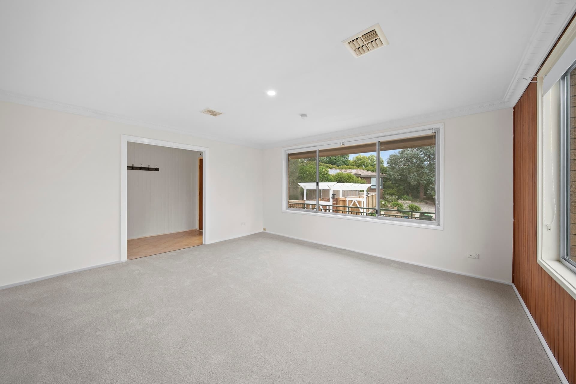 12 McRae Place, Kambah ACT 2902, Kambah - Thumbnail 4