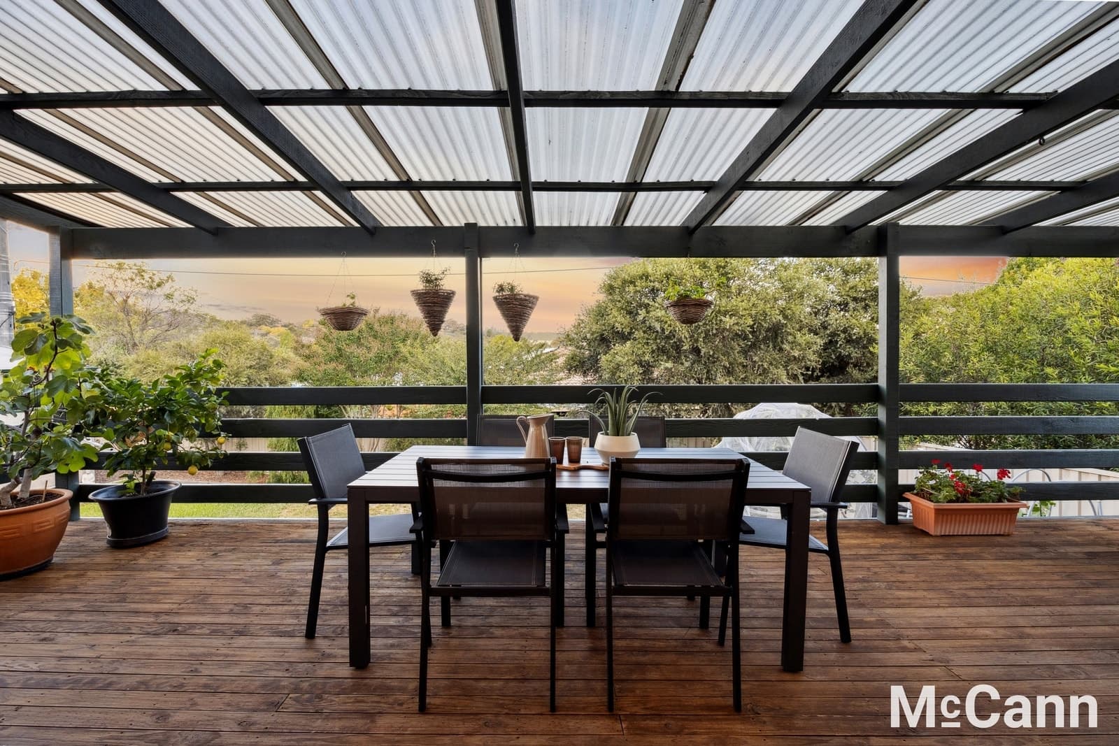 1 Sargeant Place, Wanniassa ACT 2903, Wanniassa - Image 1