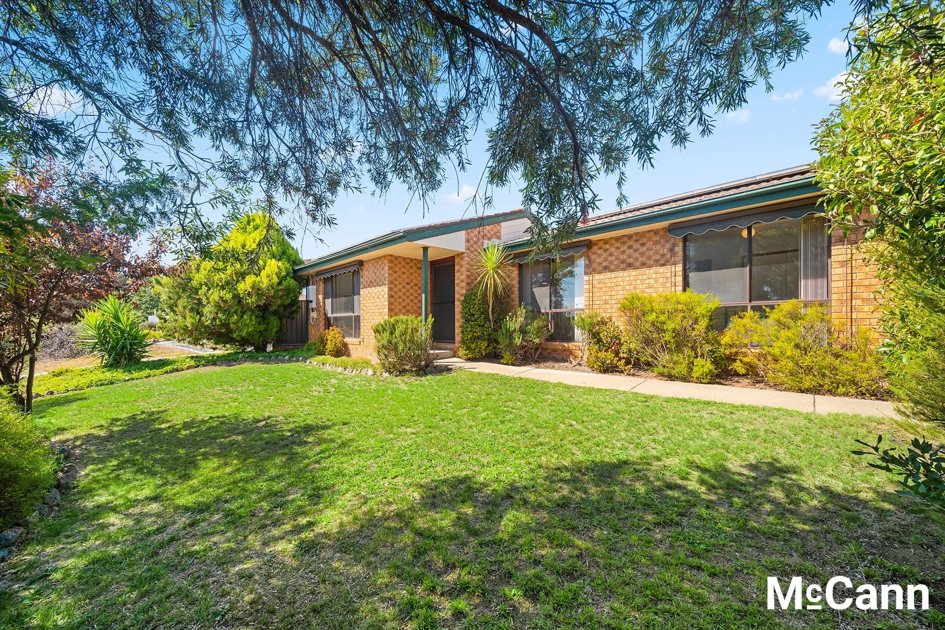 135 Louisa Lawson Crescent, Gilmore ACT 2905, Gilmore - Image 1