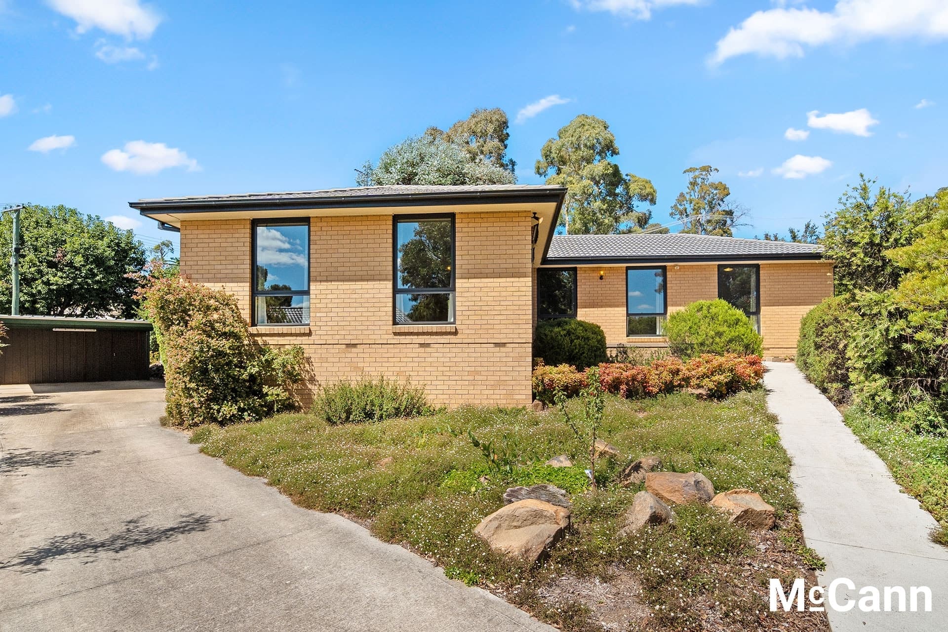 10 Shackell Place, Wanniassa ACT 2903, Wanniassa - Image 1