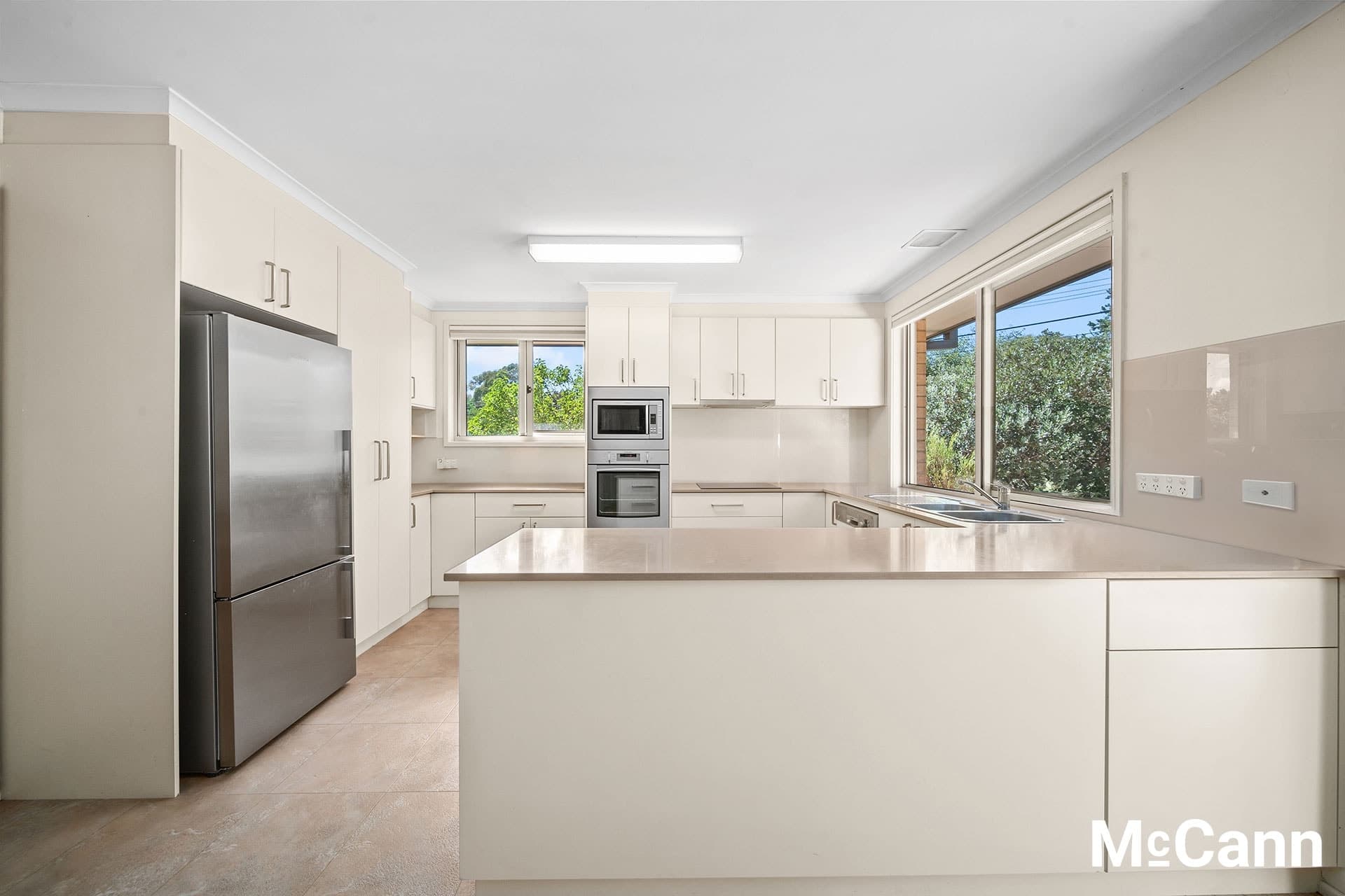 10 Shackell Place, Wanniassa ACT 2903, Wanniassa - Thumbnail 3