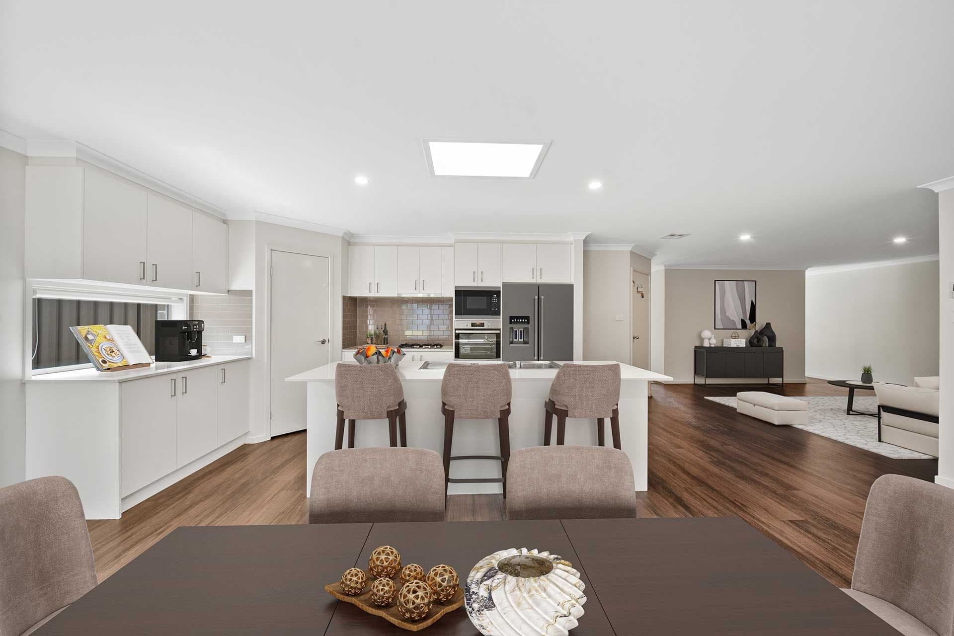 17 Jenner Court, Wanniassa ACT 2903, Wanniassa - Image 1