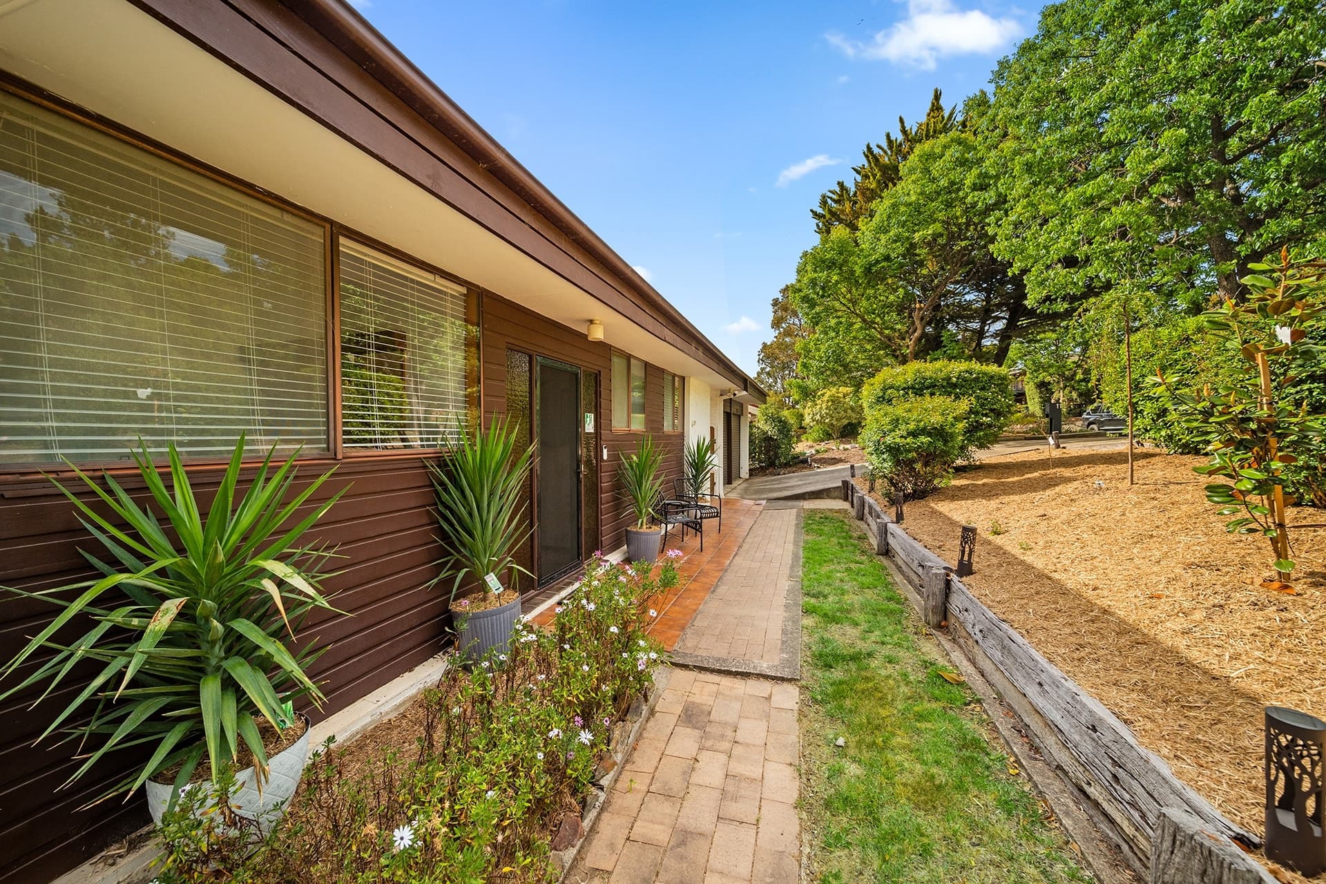 11 Holden Crescent, Wanniassa ACT 2903, Wanniassa - Thumbnail 4